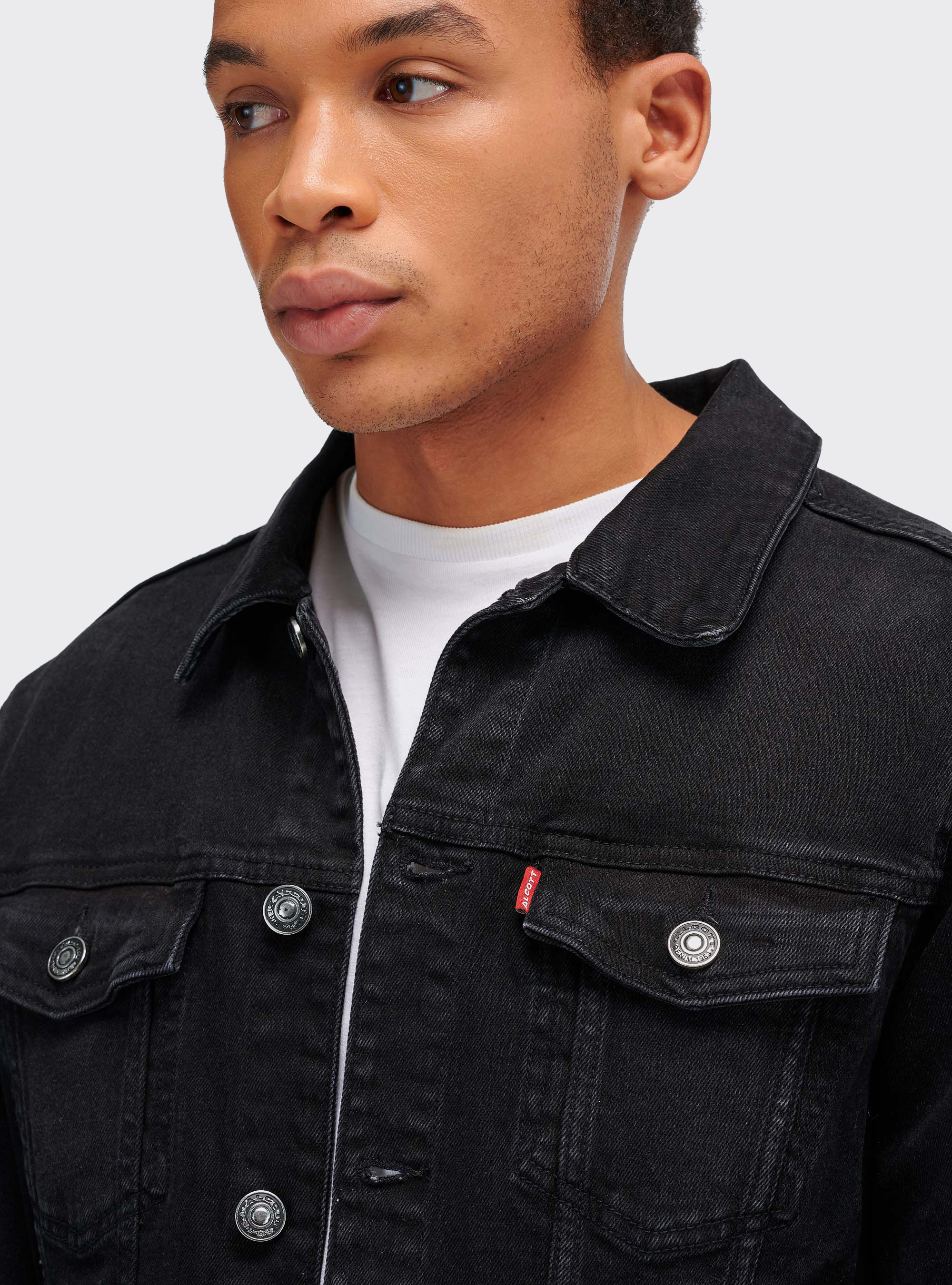 Giubbotto in denim regular fit, NERO