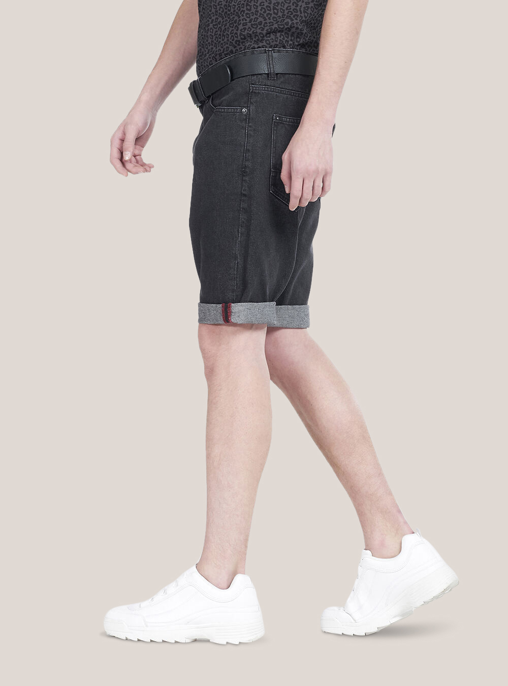 Bermuda in denim slim fit, NERO