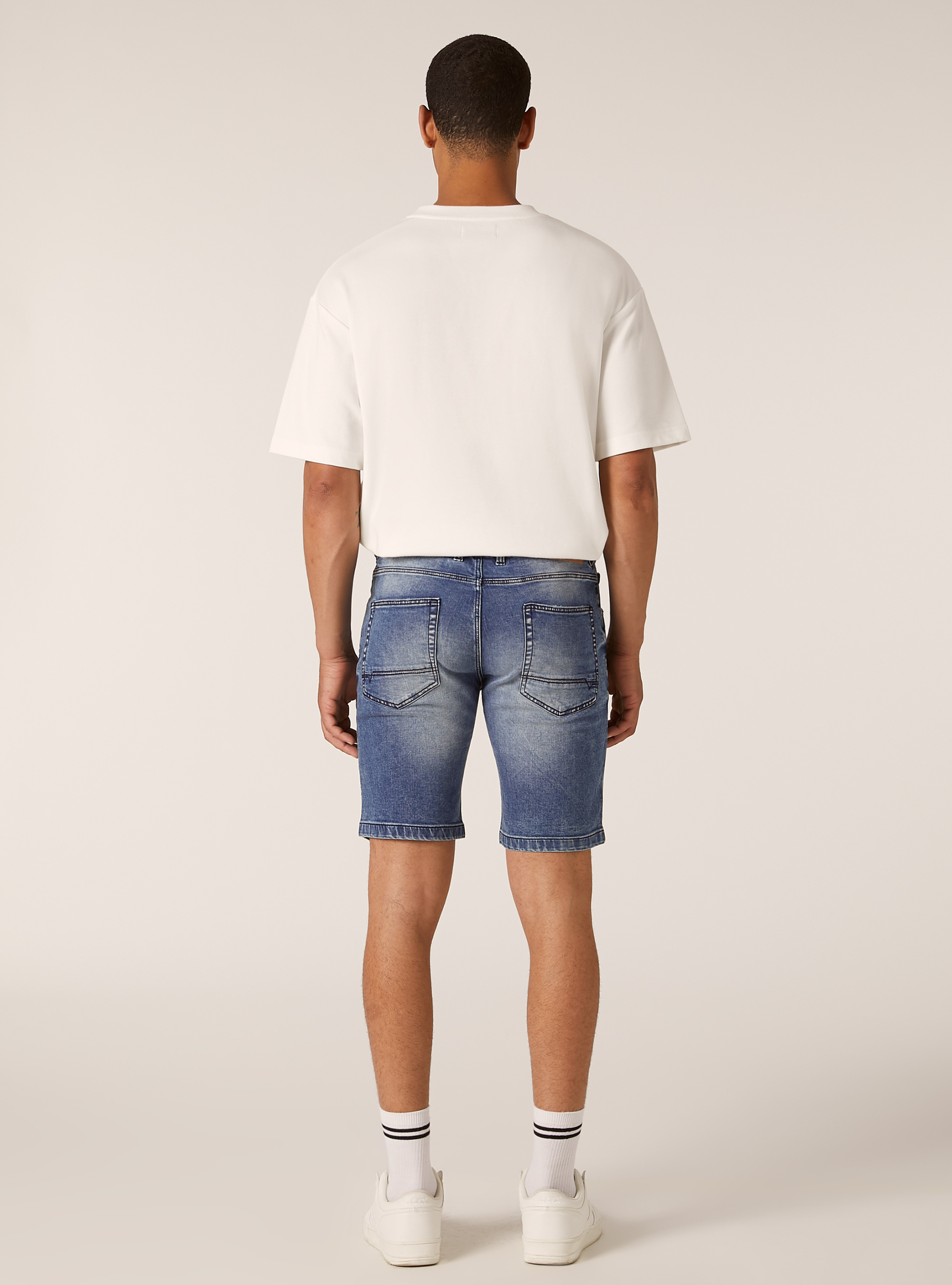 Skinny Fit Denim Bermuda Shorts, D005 LIGHT BLUE