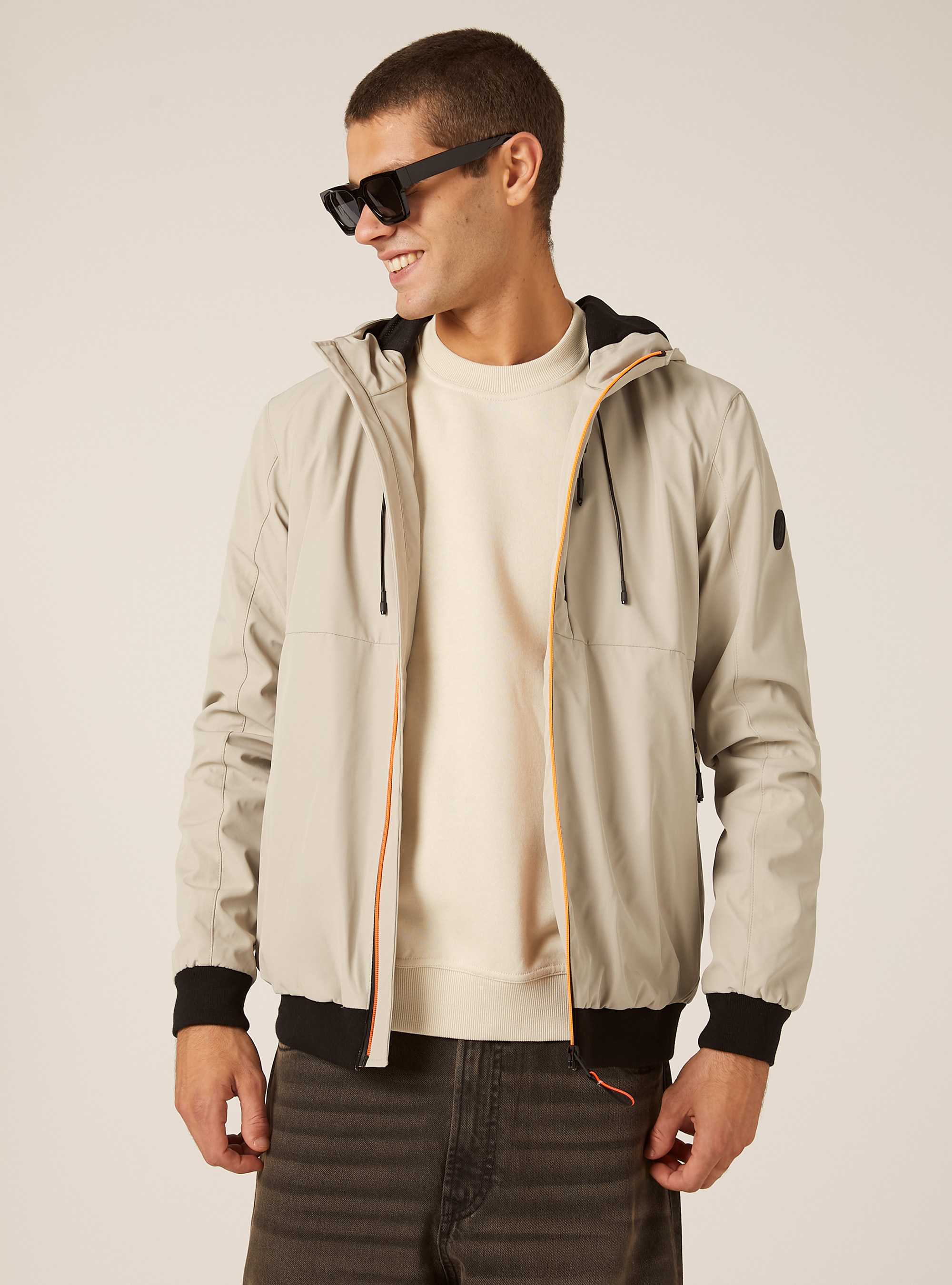 Blouson coupe-vent à capuche, CR3 CREAM LIGHT