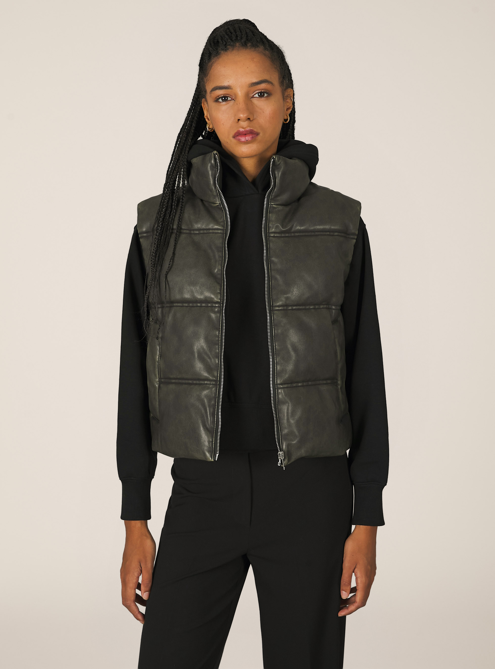 Leather-effect sleeveless jacket with recycled padding, BR2 BROWN MEDIUM