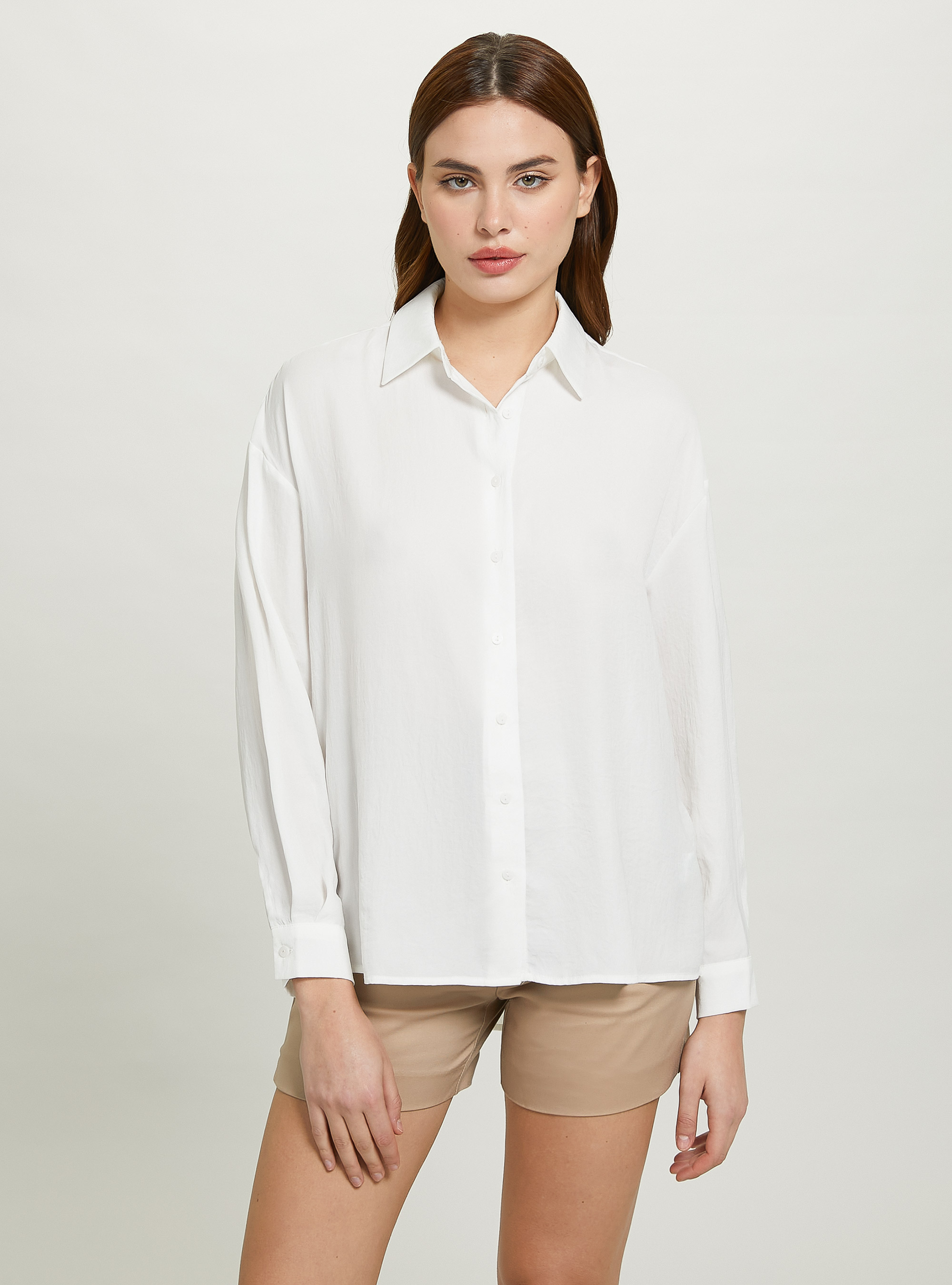Solid-coloured satin shirt, WH2 WHITE