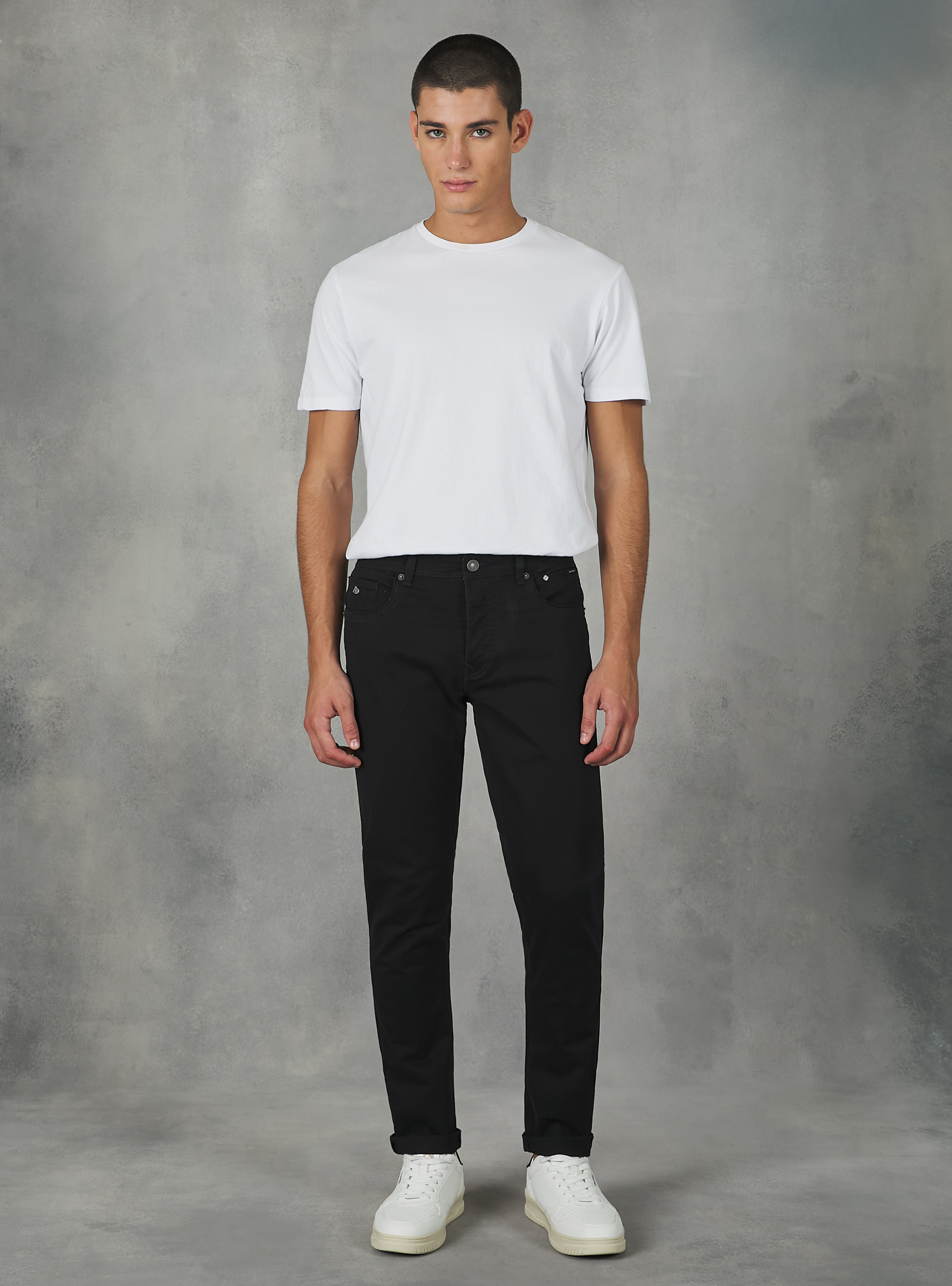 Pantalones ajustados de algod&oacute;n, BK1 BLACK