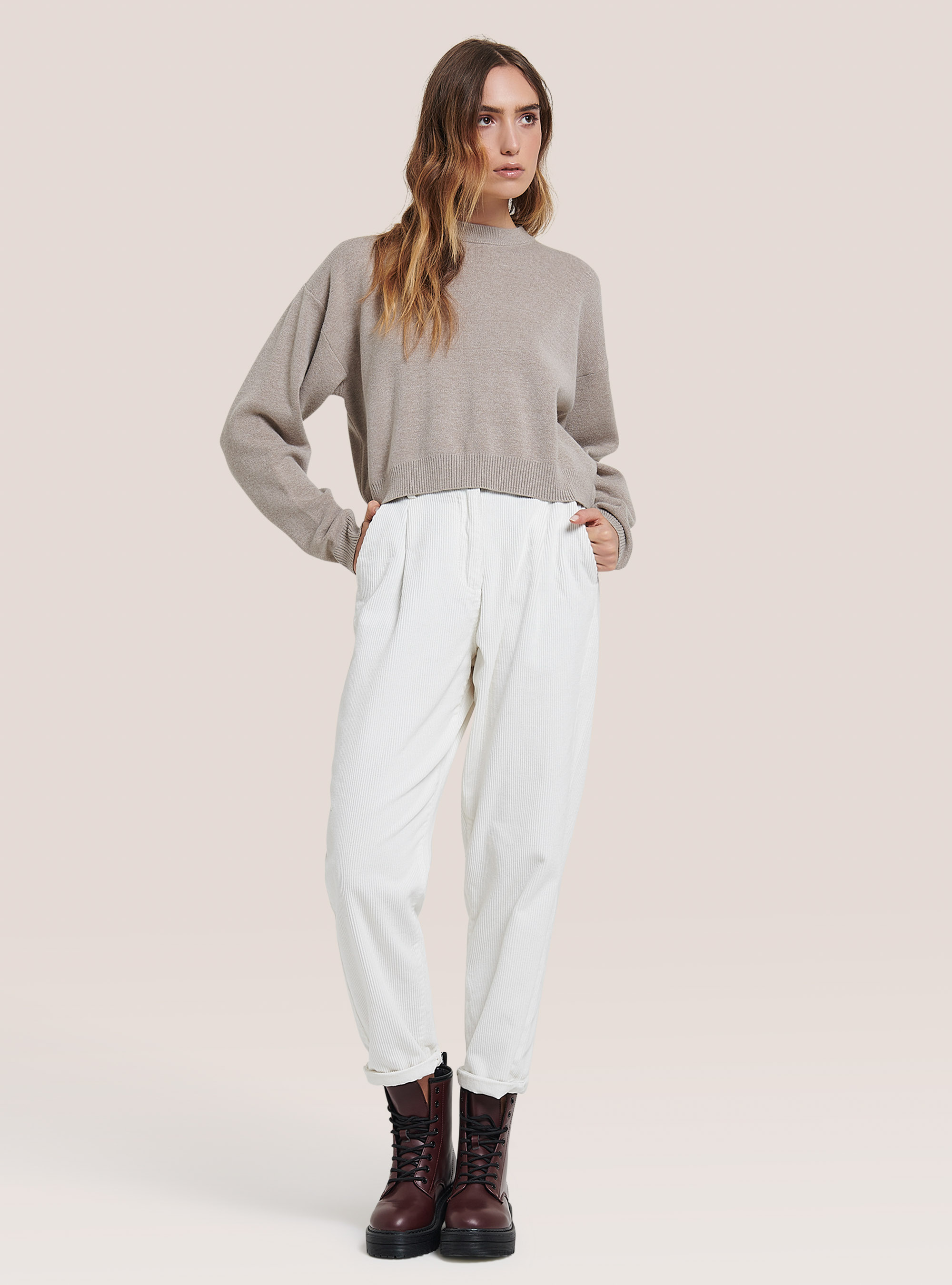 Plain colour cropped pullover, C4513 BEIGE