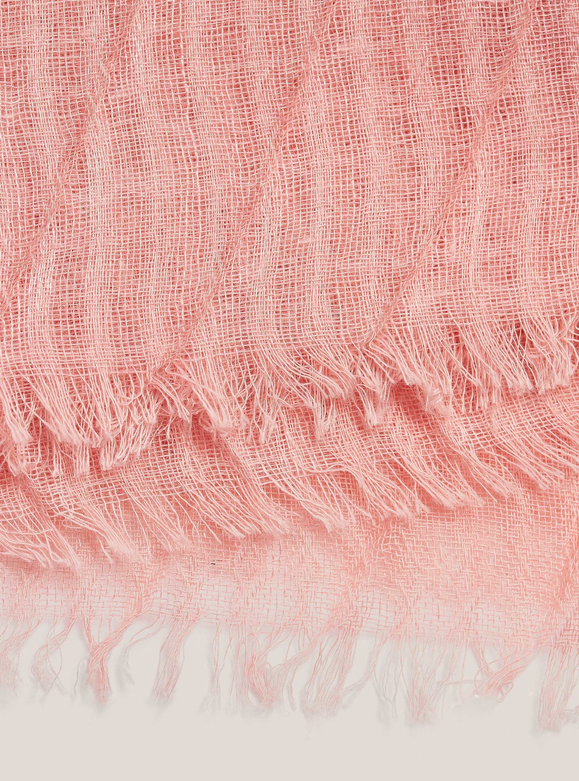 Lightweight scarf with fringes, C5513 PINK