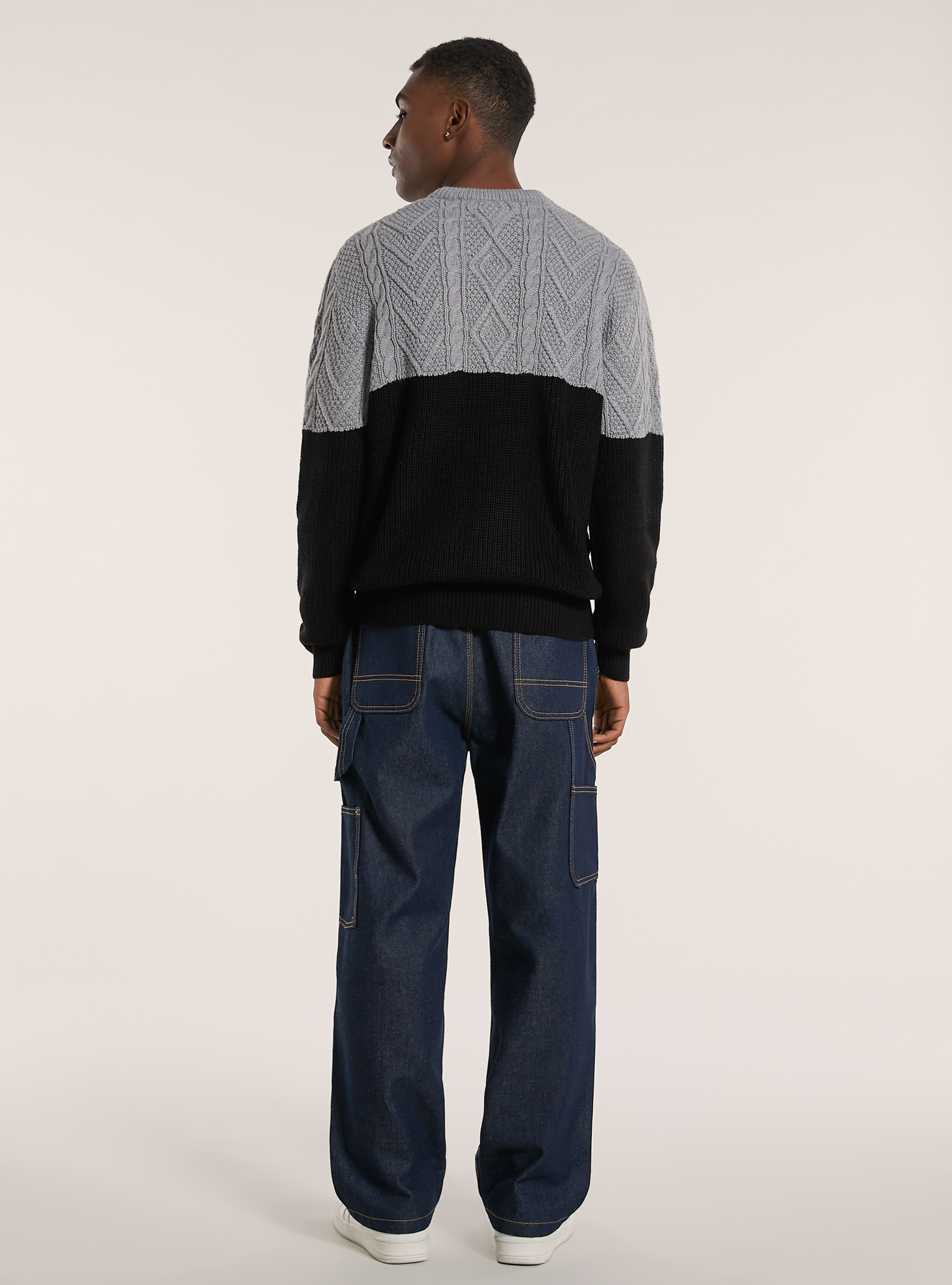 Pullover color block in misto lana con lavorazione a trecce, MGY2 GREY MEL MEDIUM