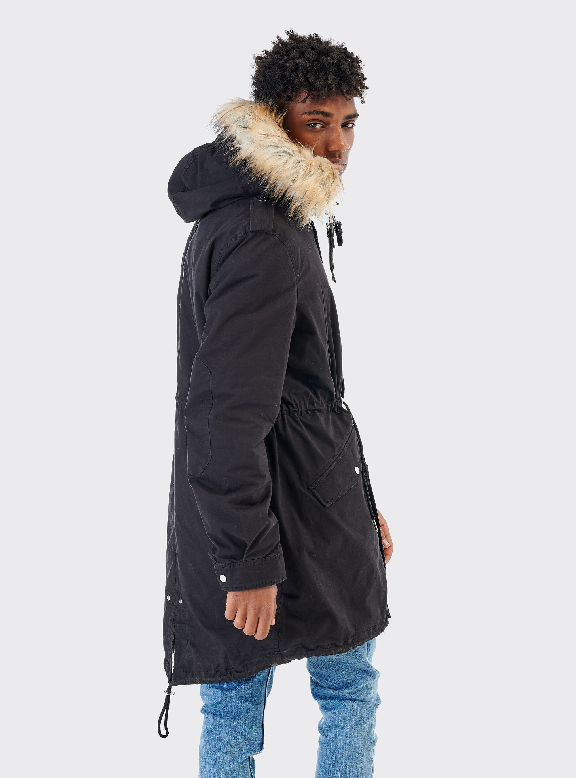 Parka avec patch sur les manches et coulisse, C101 BLACK