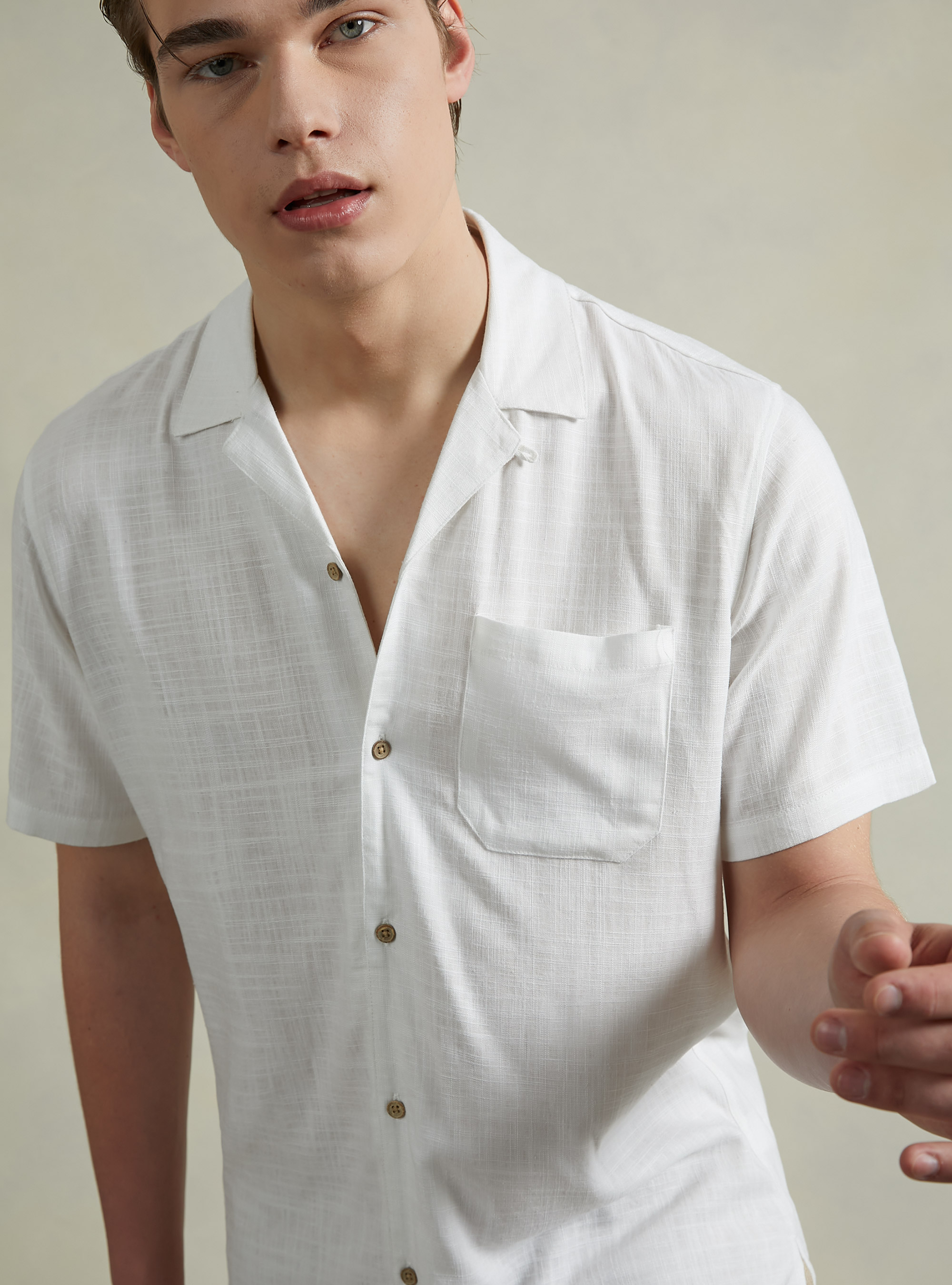 Linen blend shirt with bowling collar, WH1 OFF WHITE