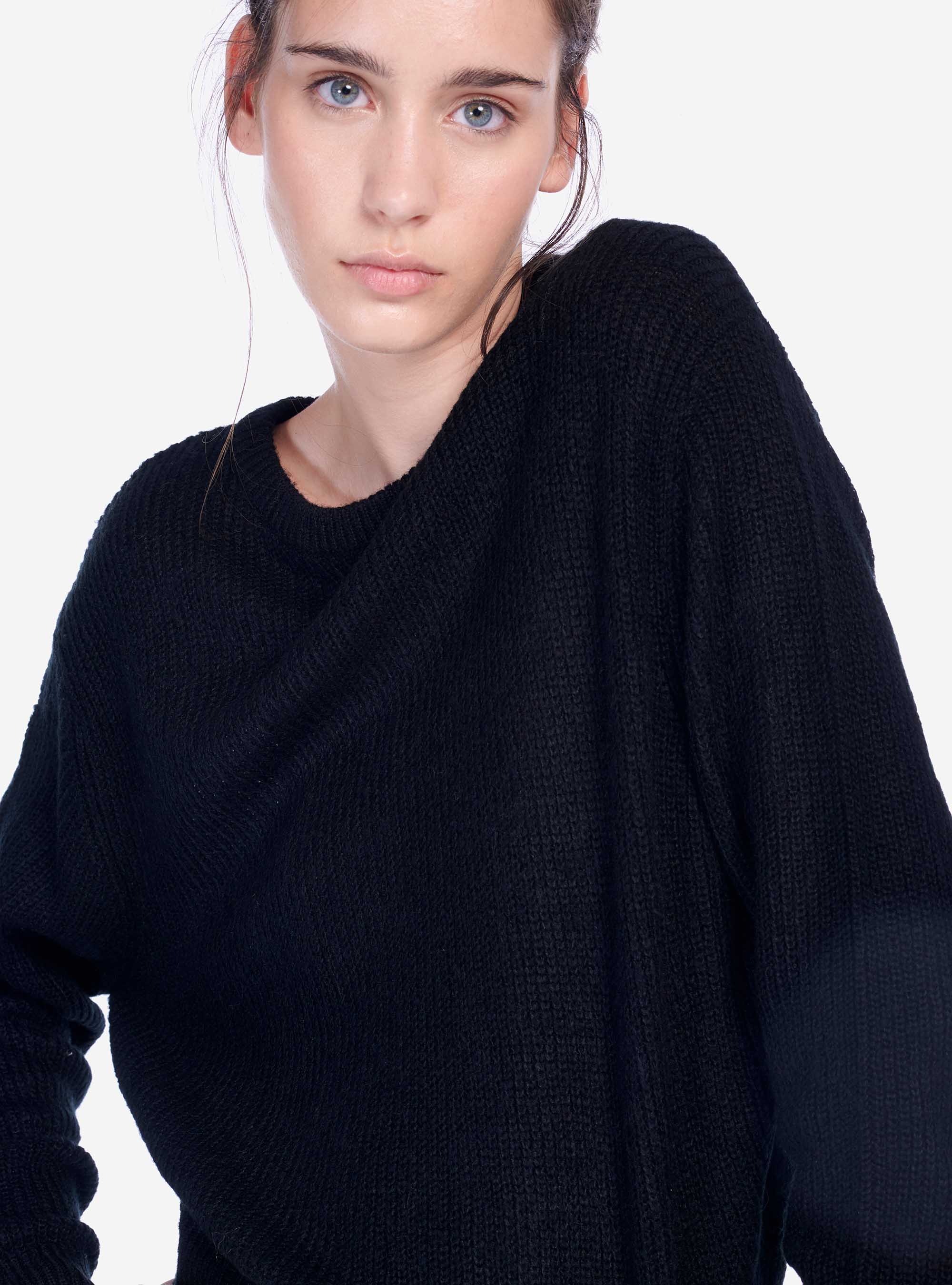 Pull &agrave; col large, C101 BLACK