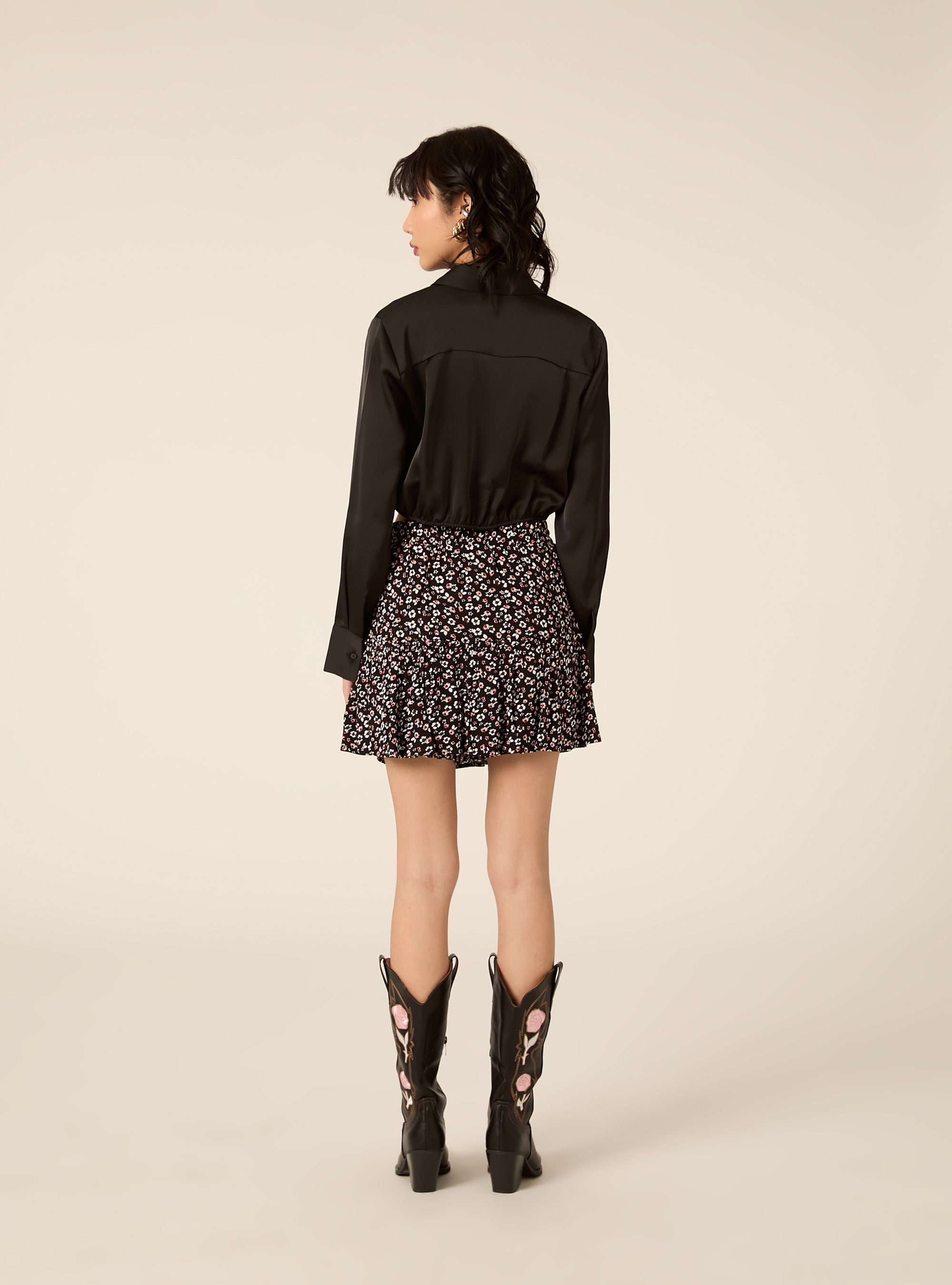 Camicia crop in satin, BK1 BLACK