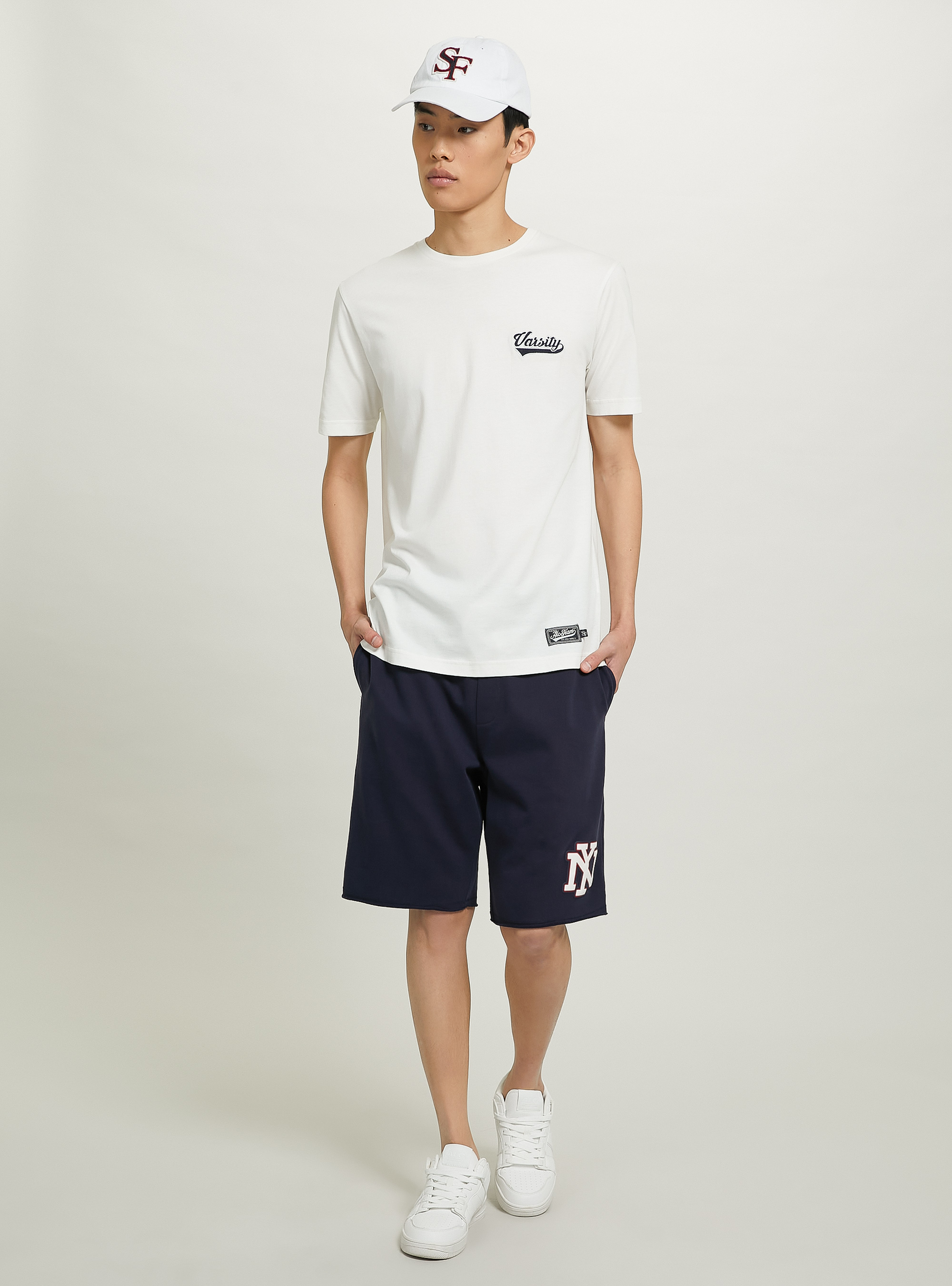 Bermuda de felpa con parche, C2306 BLU