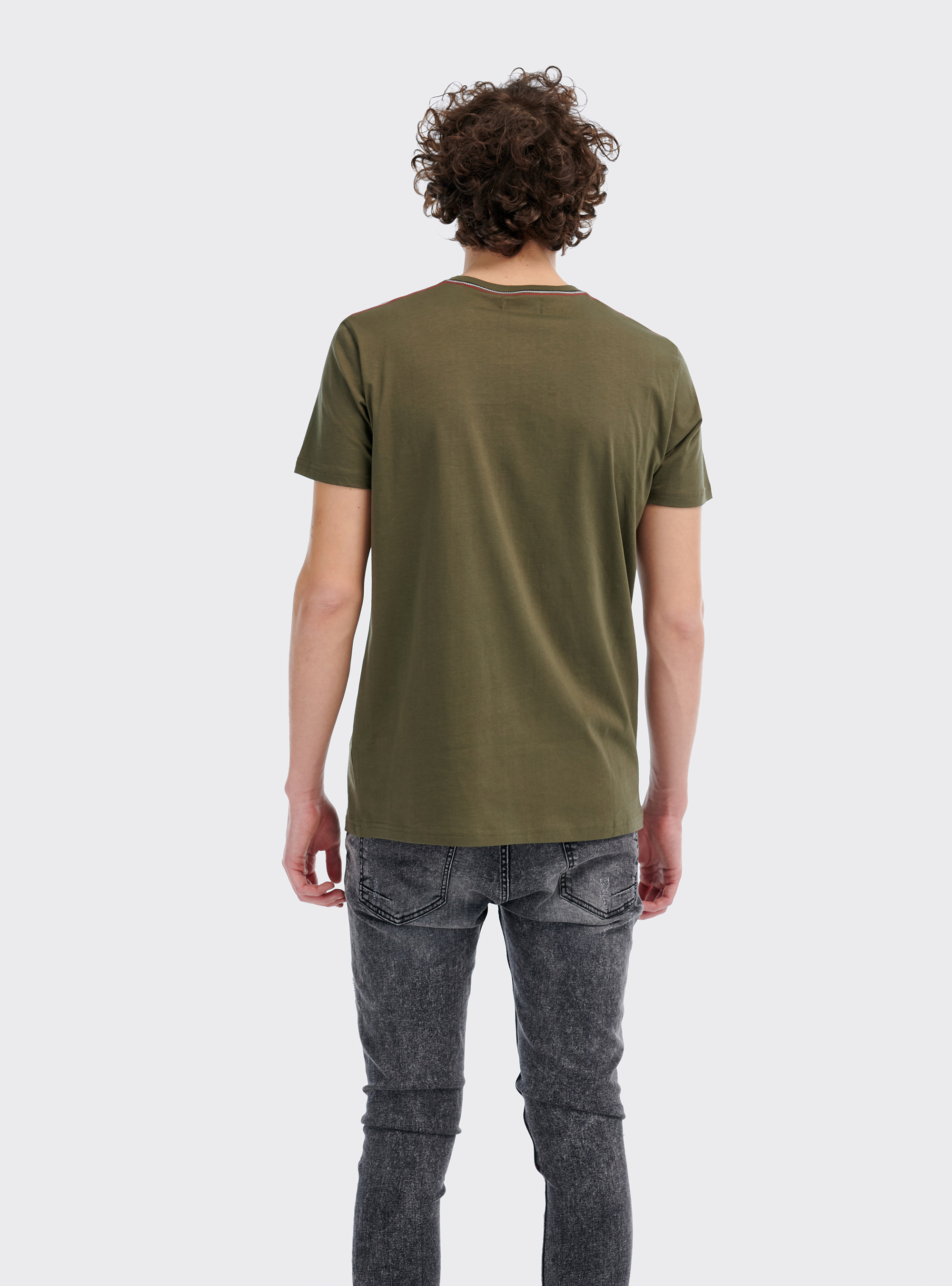 Maglietta con stampa sneakers, KAKI