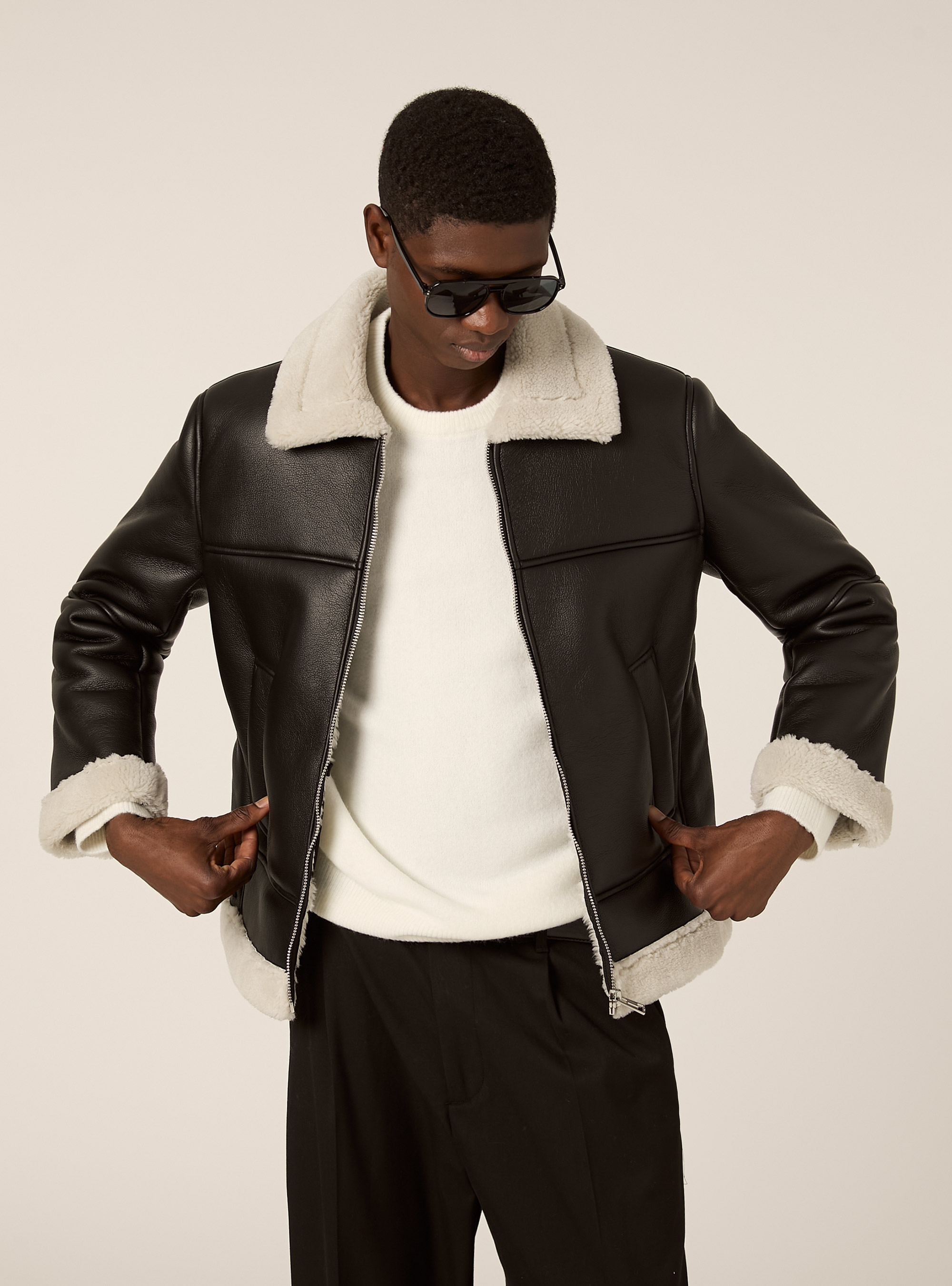 Montone effetto pelle, BK1 BLACK