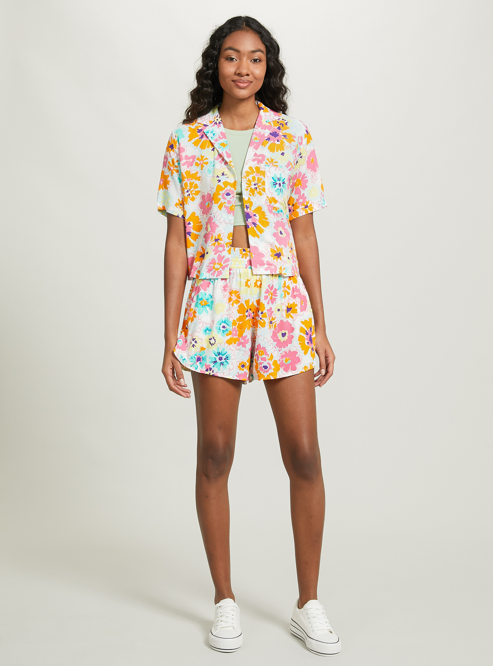 Cropped shirt with print, WH2 WHITE