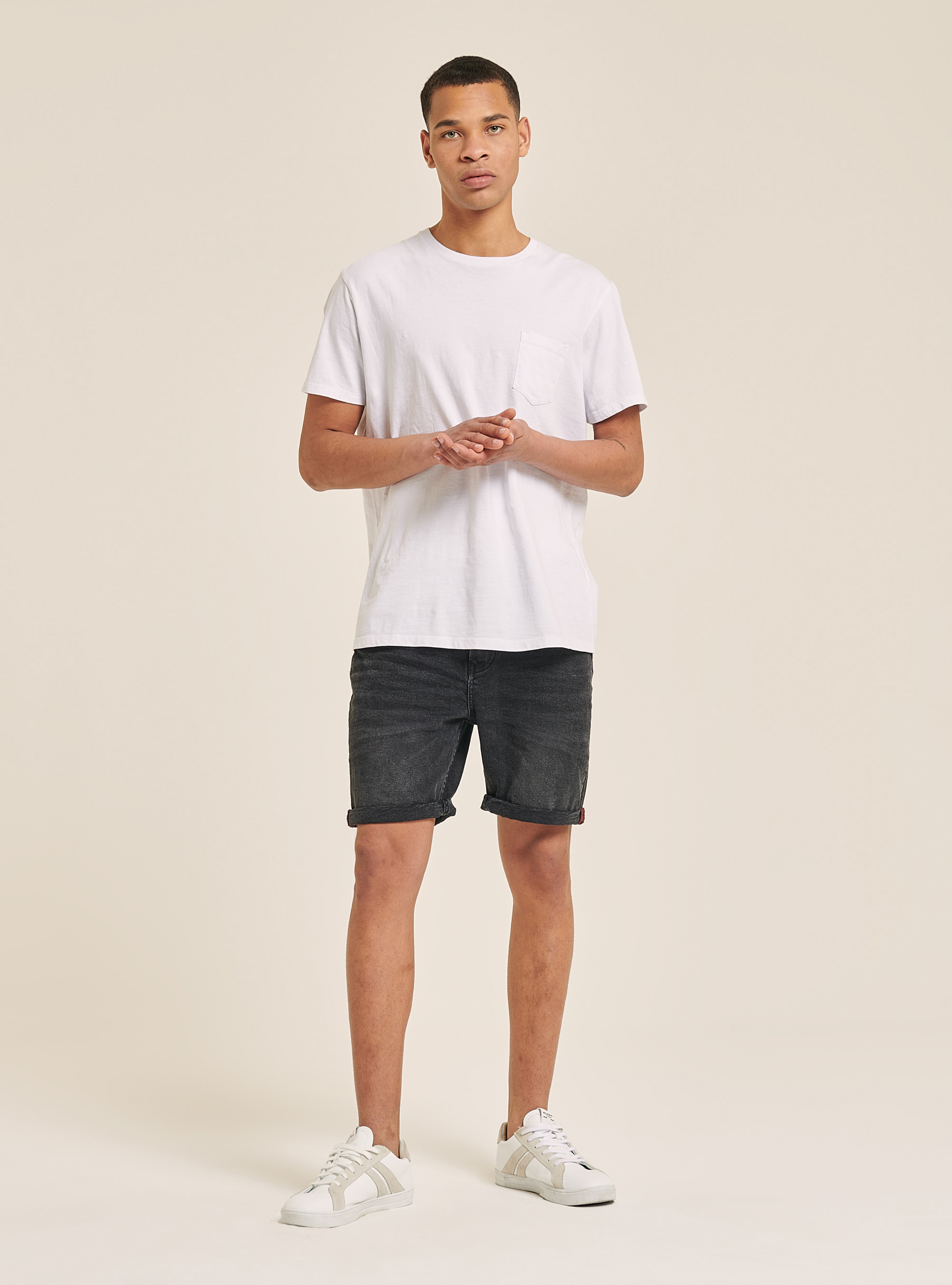 Bermudas aus Cotone Twill Stretch Tinto in Capo, BK1 BLACK