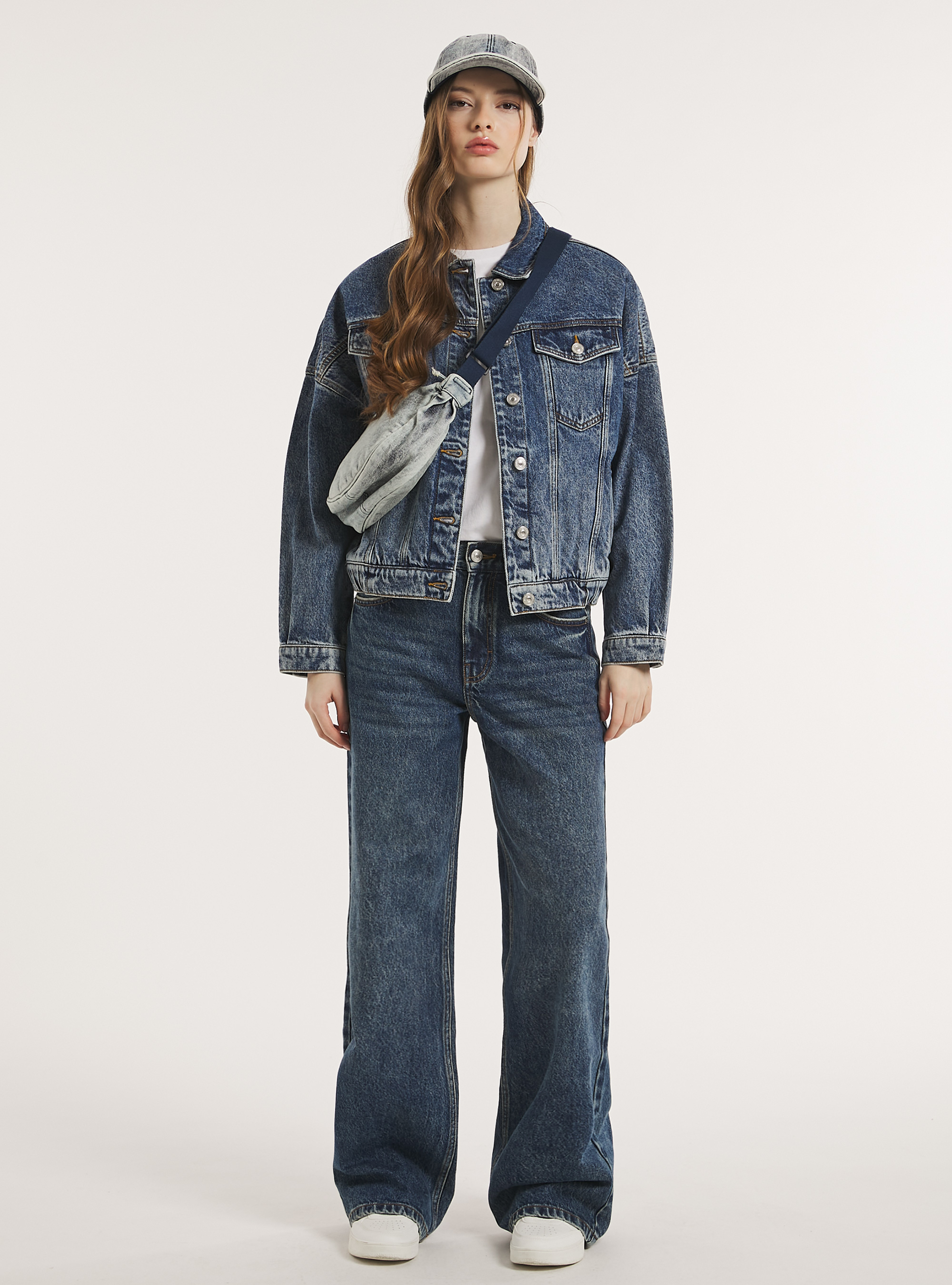 Denim jacket with elasticated waist, D003 MEDIUM BLUE