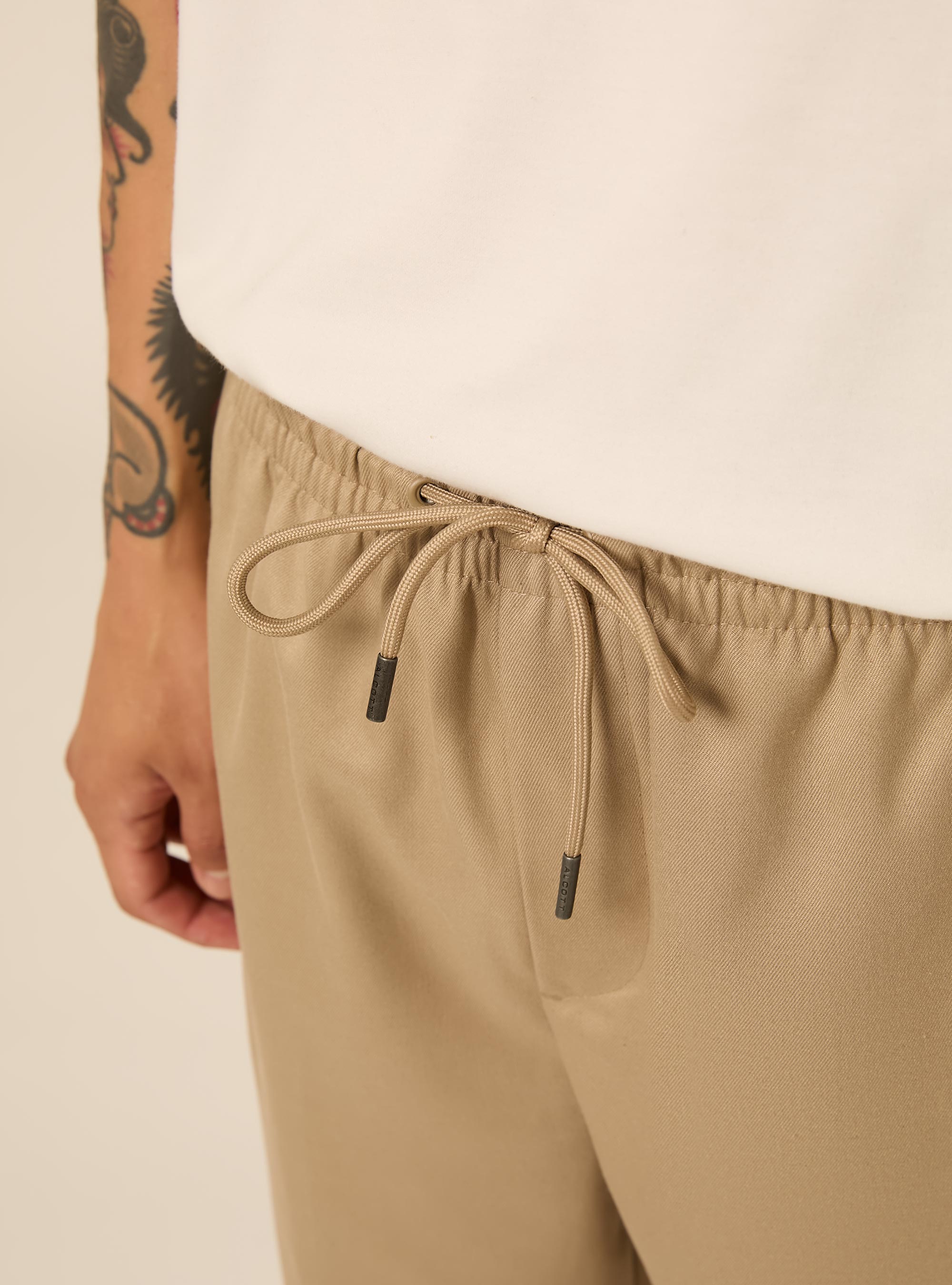Pantalon jogger de vestir con cintura elastica y cordon, BG2 BEIGE MEDIUM
