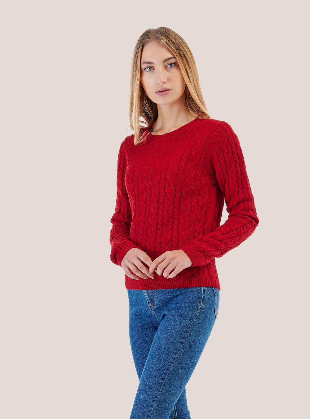 Pull court avec fines tresses, C4497 RED