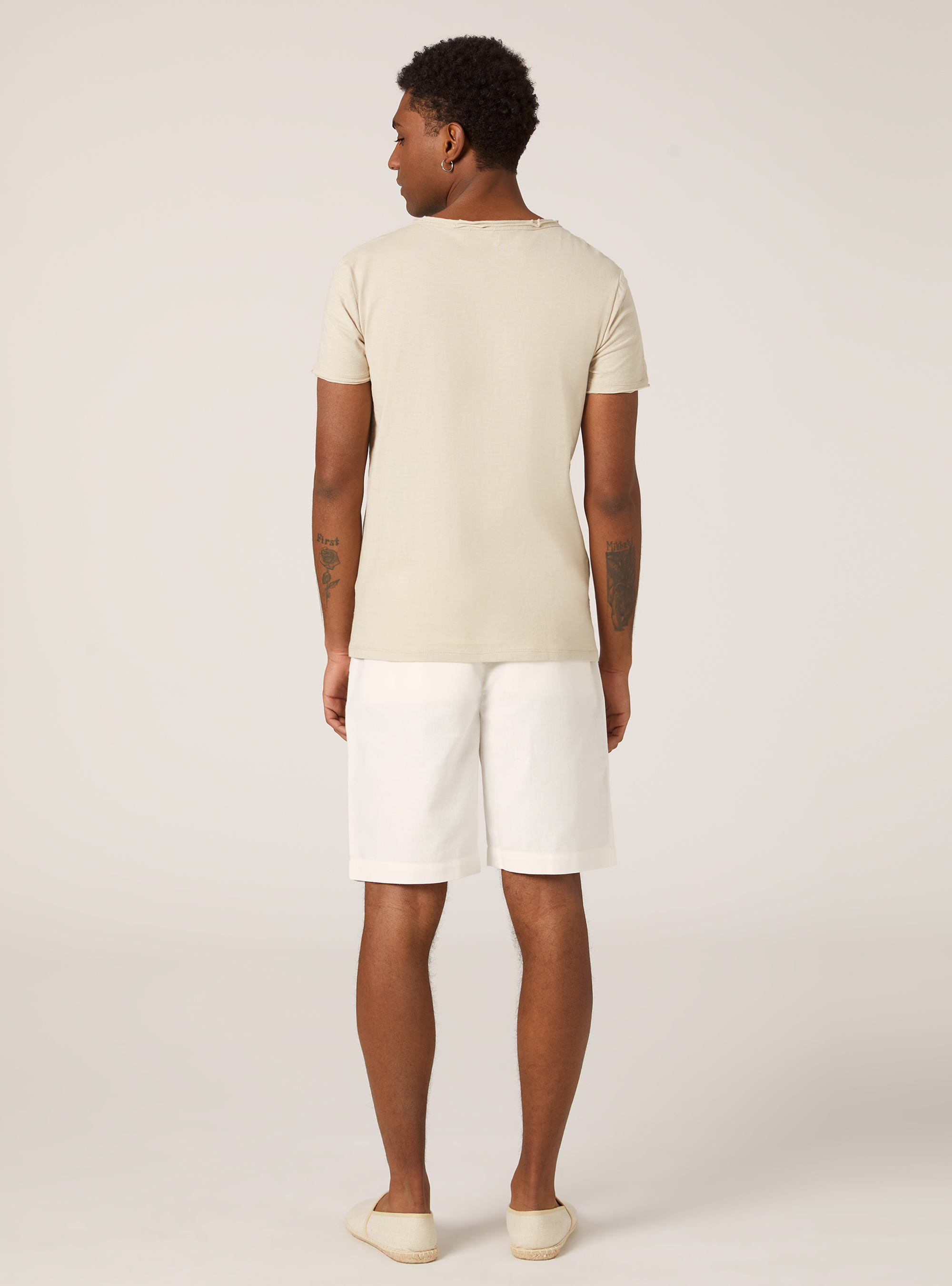 Maglietta in misto lino a maniche corte, BG3 BEIGE LIGHT