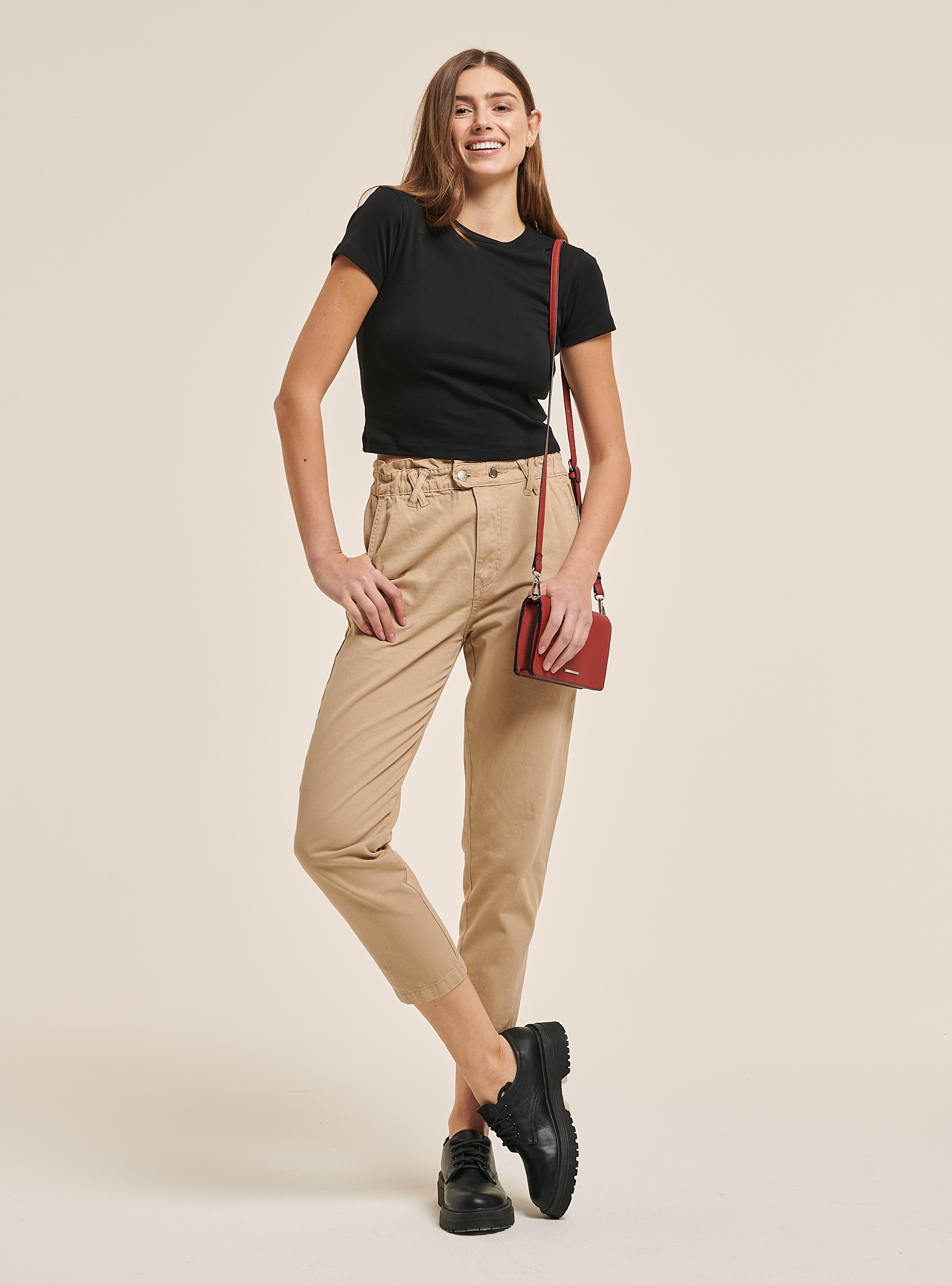 Ribbed crop T-shirt, BLACK