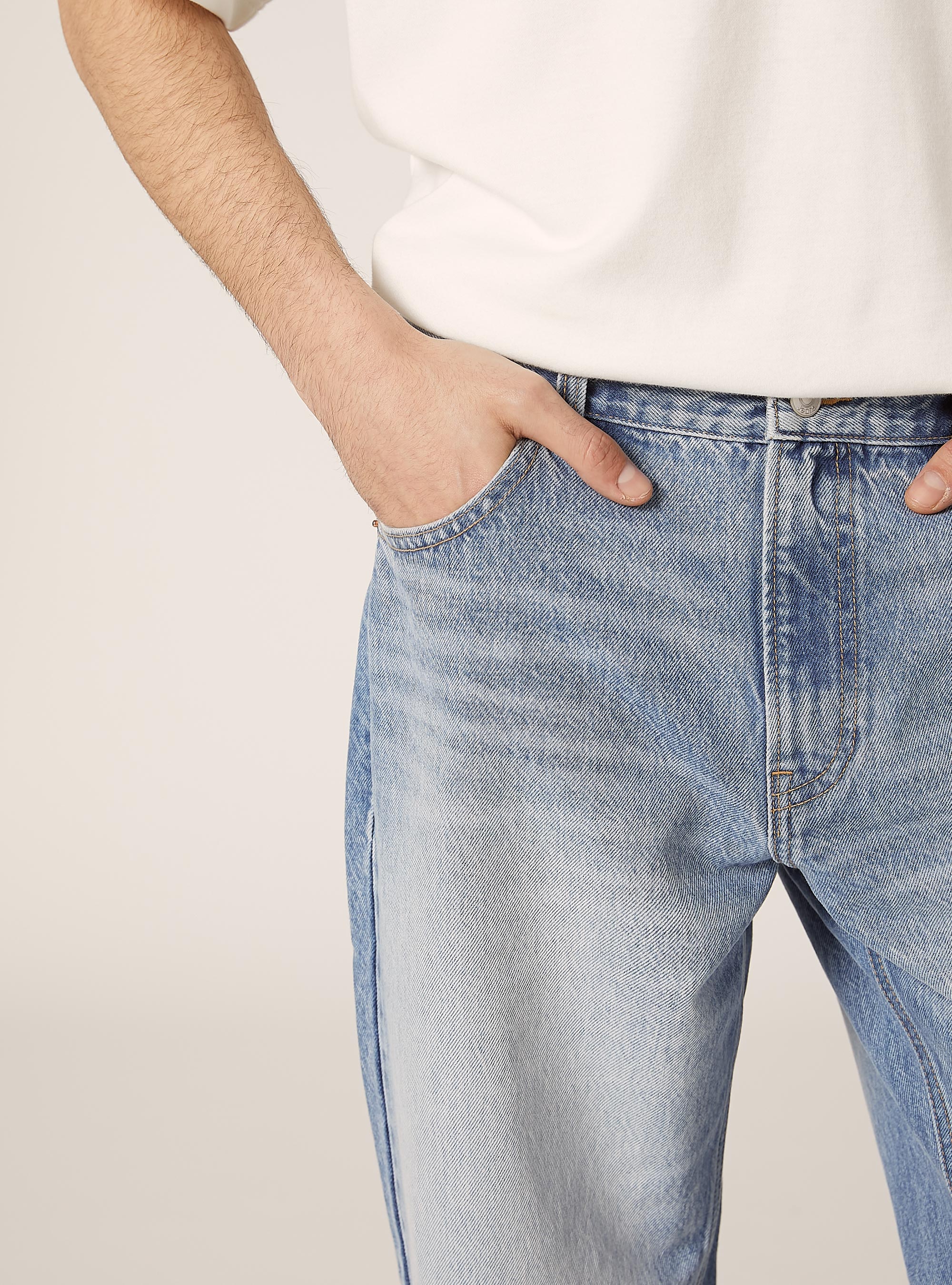 Jeans coupe fusel&eacute;e, D007 LIGHT AZURE