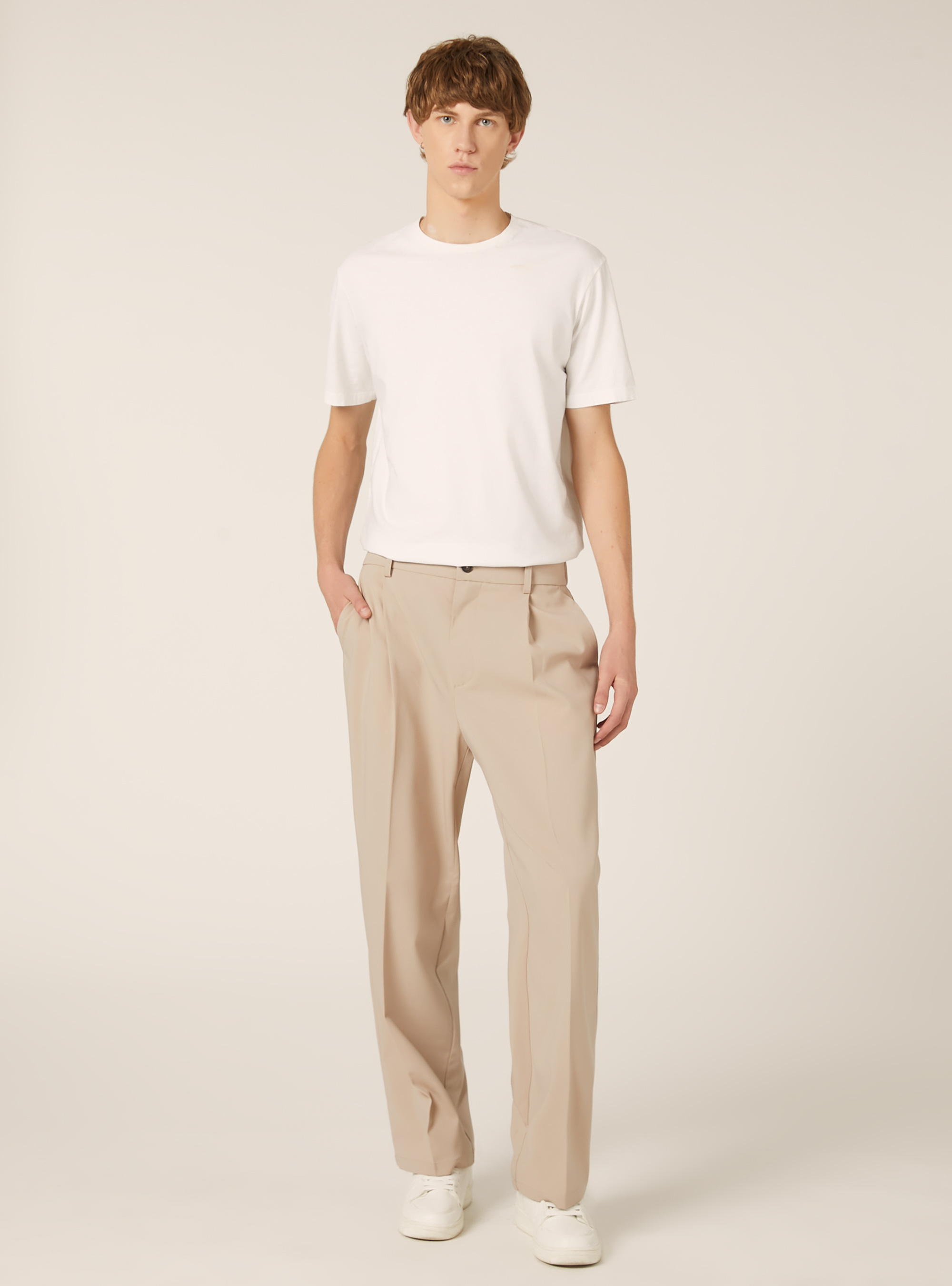 Hose mit taillierter Passform und weitem Bein, BG3 BEIGE LIGHT