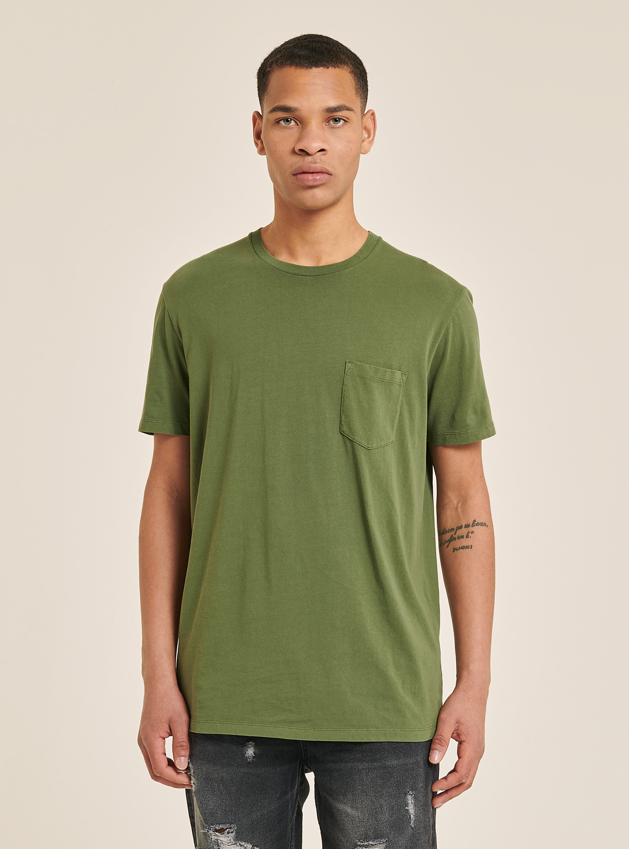 T-Shirt mit Rundhalsausschnitt und Brusttasche, KY2 KAKY MEDIUM