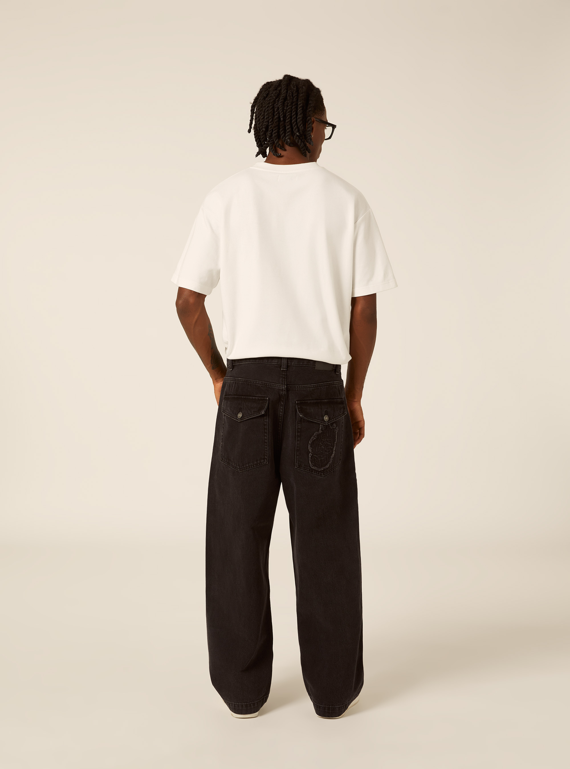 Jeans barrel con ricami, D000 BLACK