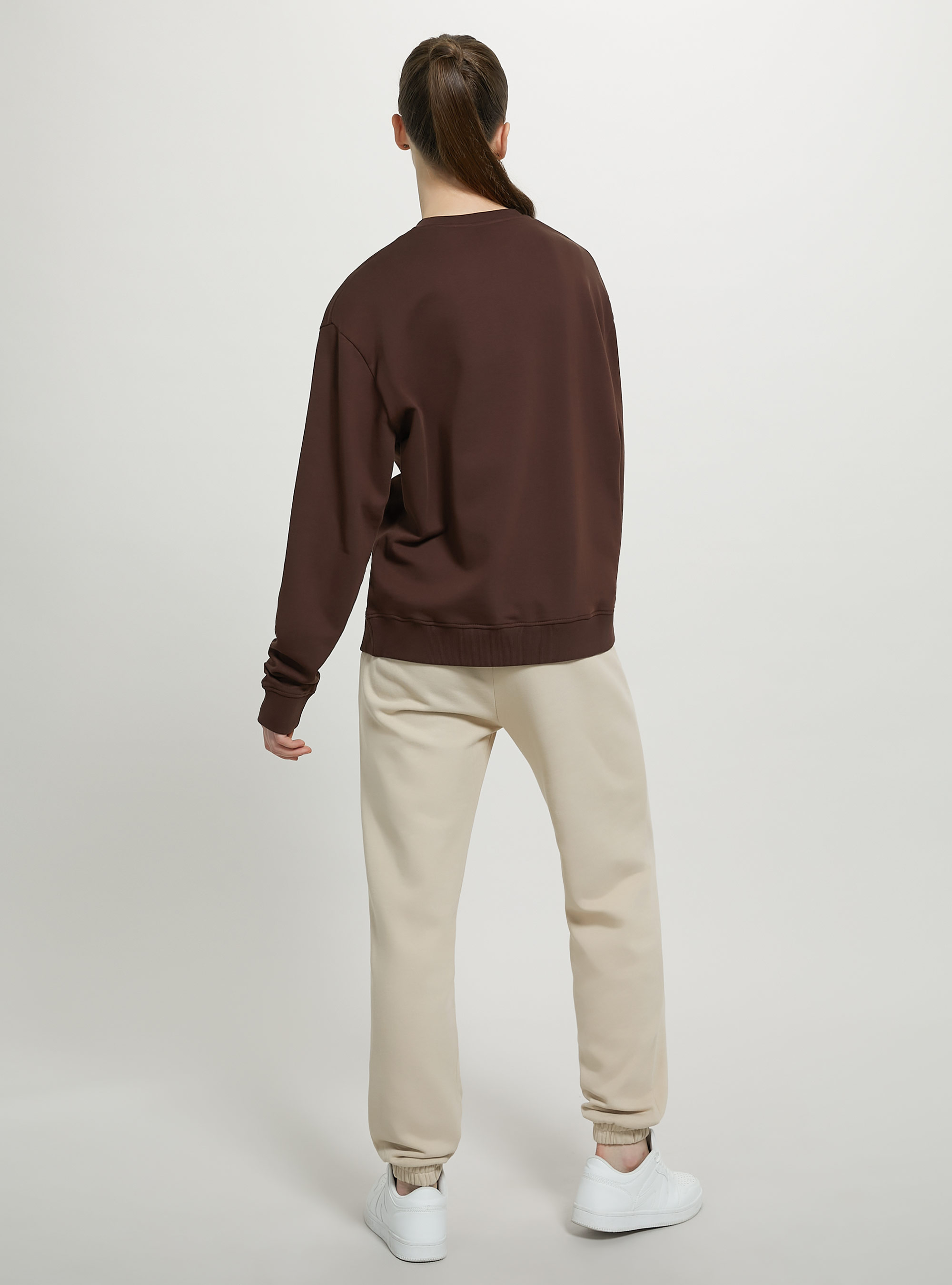 Felpa girocollo in cotone in tinta unita, BR1 BROWN DARK