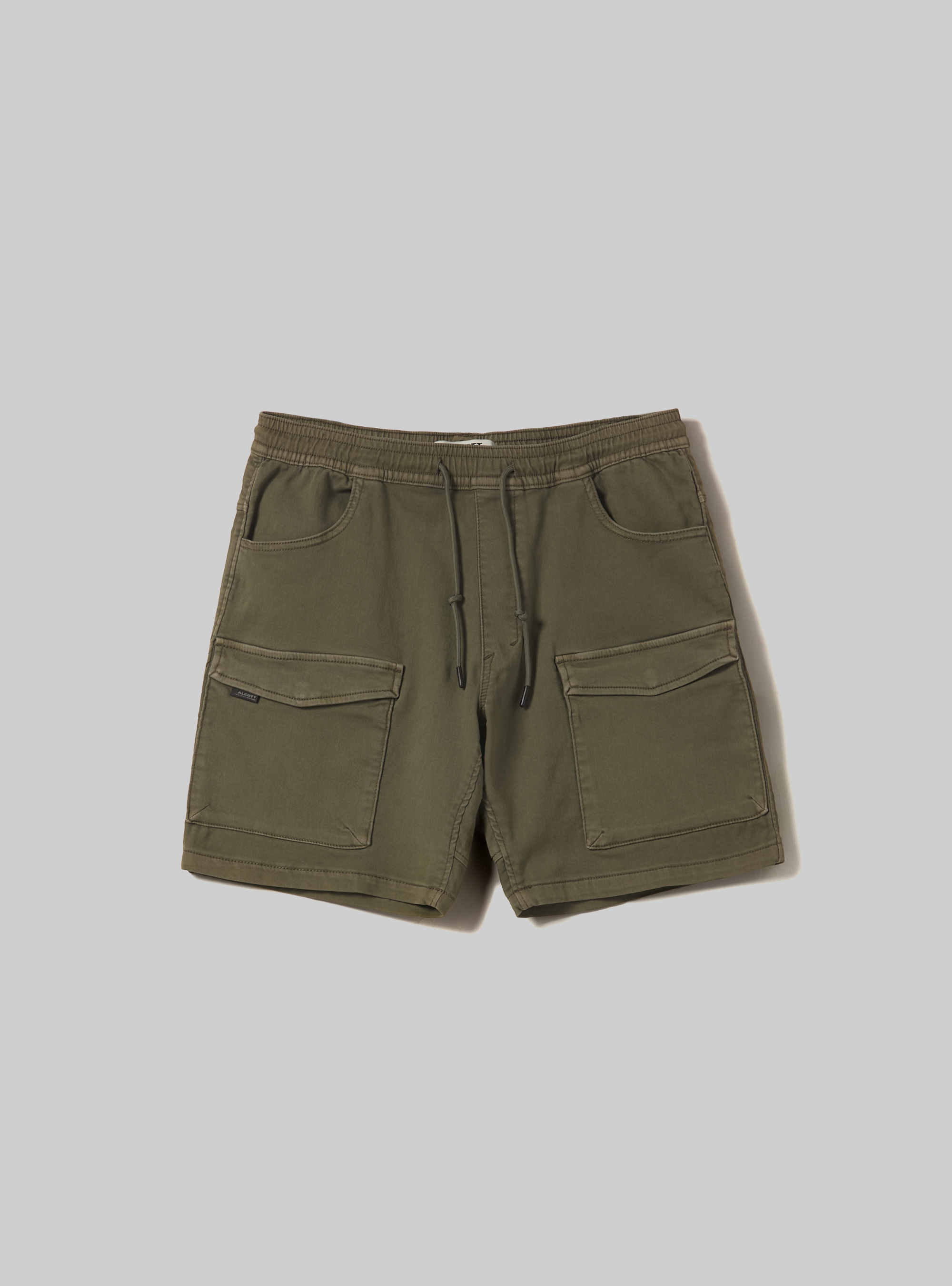 Cotton cargo bermuda shorts, KY2 KAKY MEDIUM