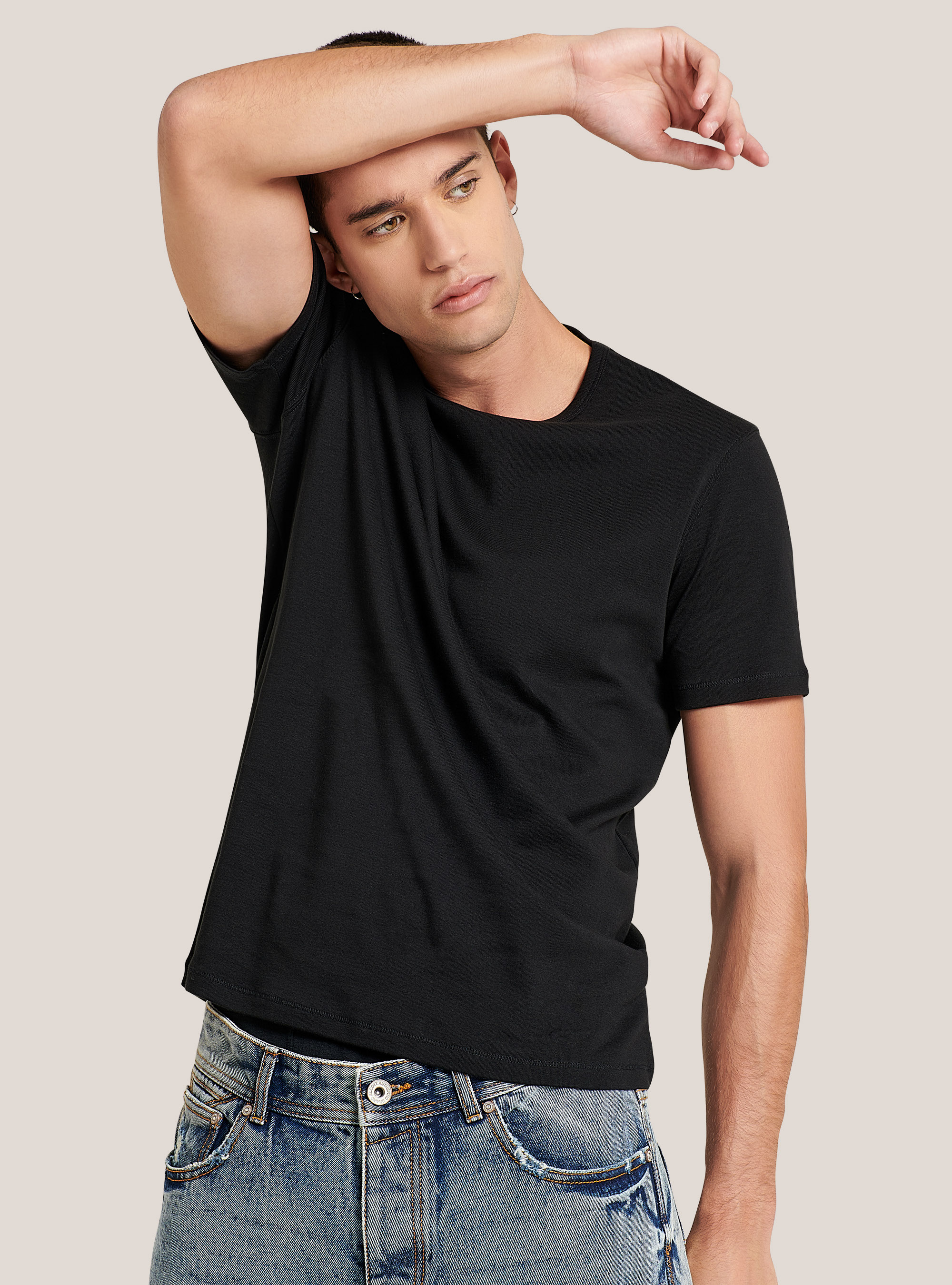 T-shirt en coton uni de base, C101 BLACK