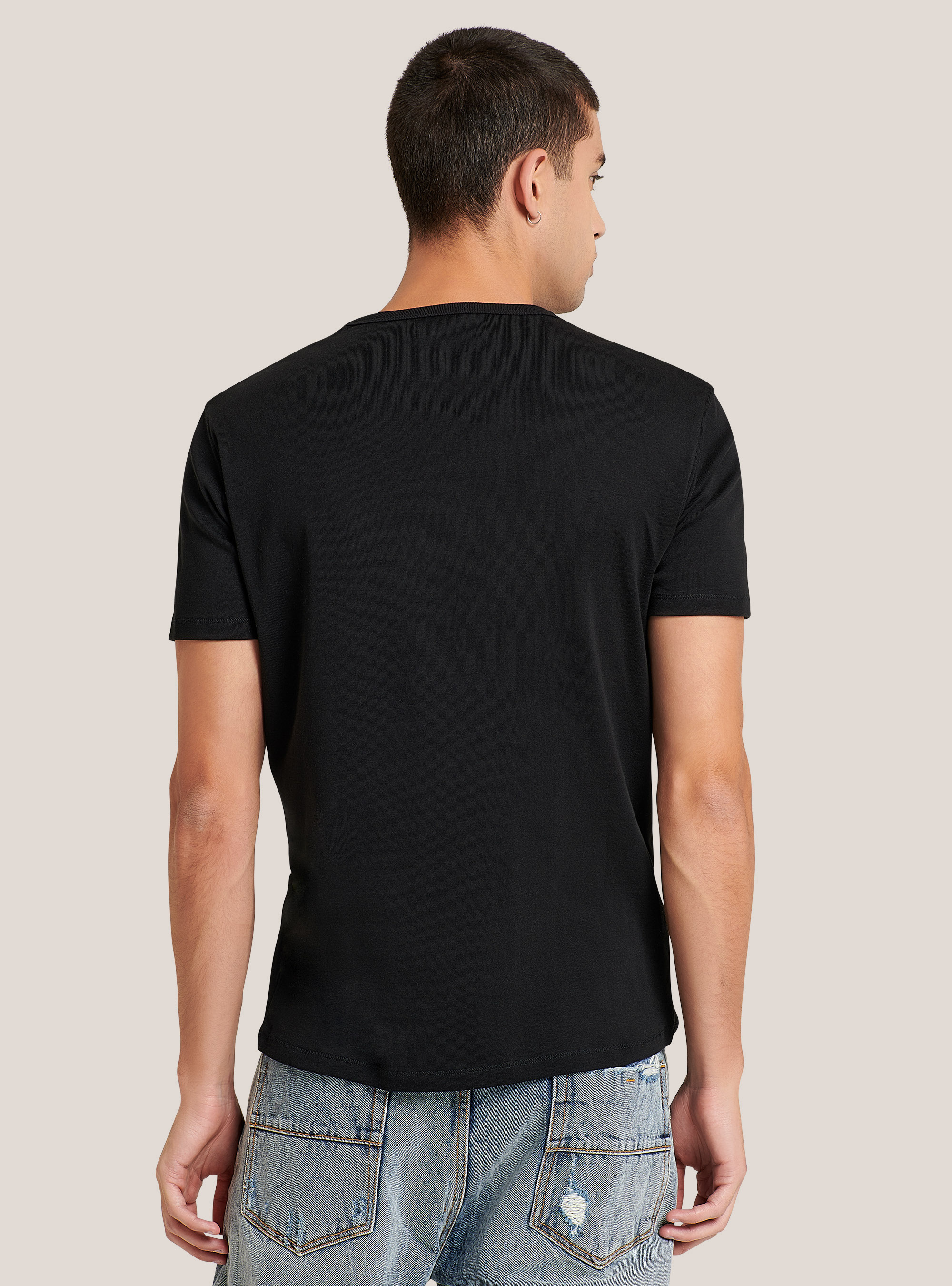 Einfarbiges Basic-T-Shirt mit Rundhalsausschnitt, C101 BLACK