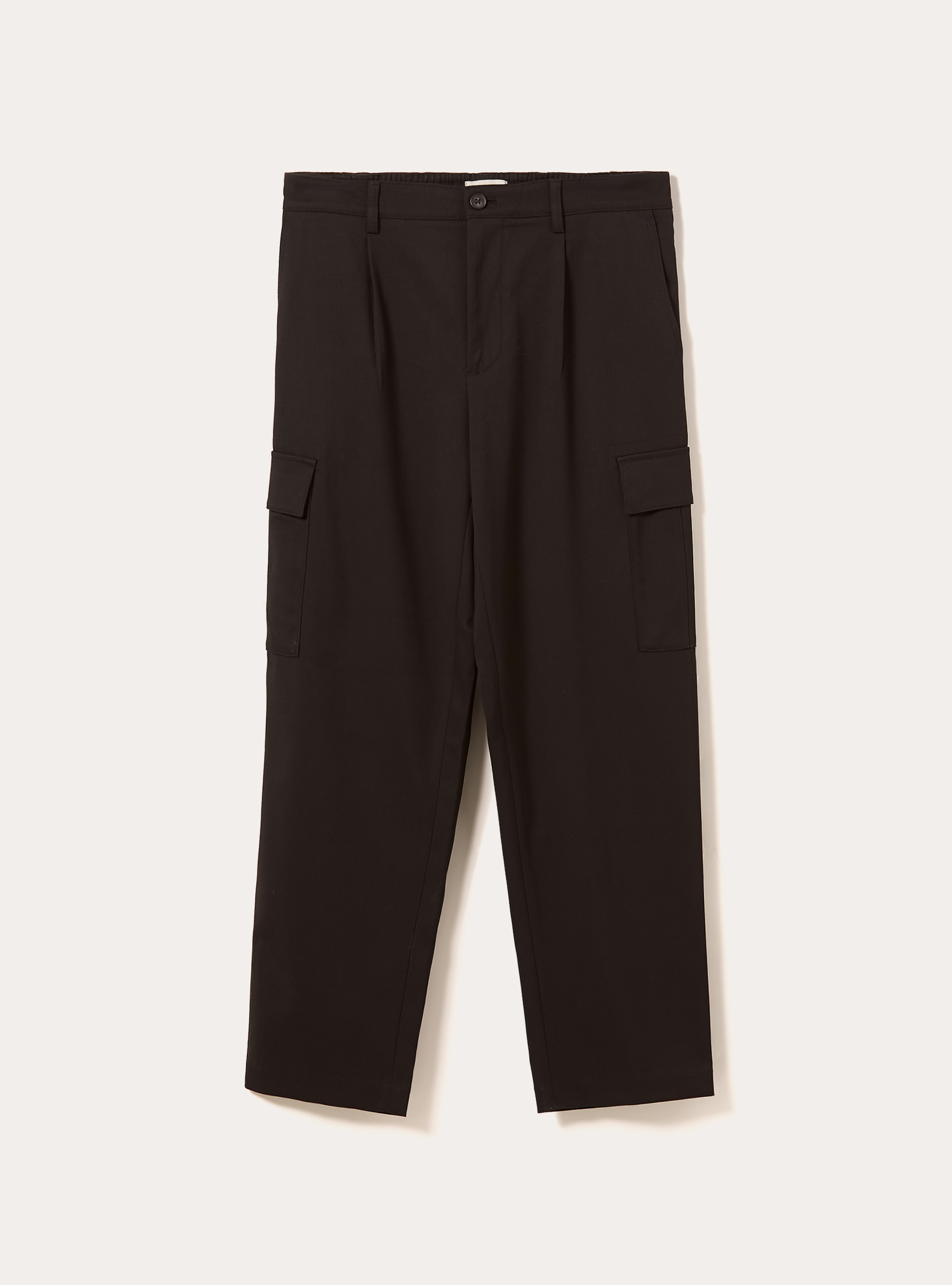 Pantaloni con tasconi e una pince, BK1 BLACK