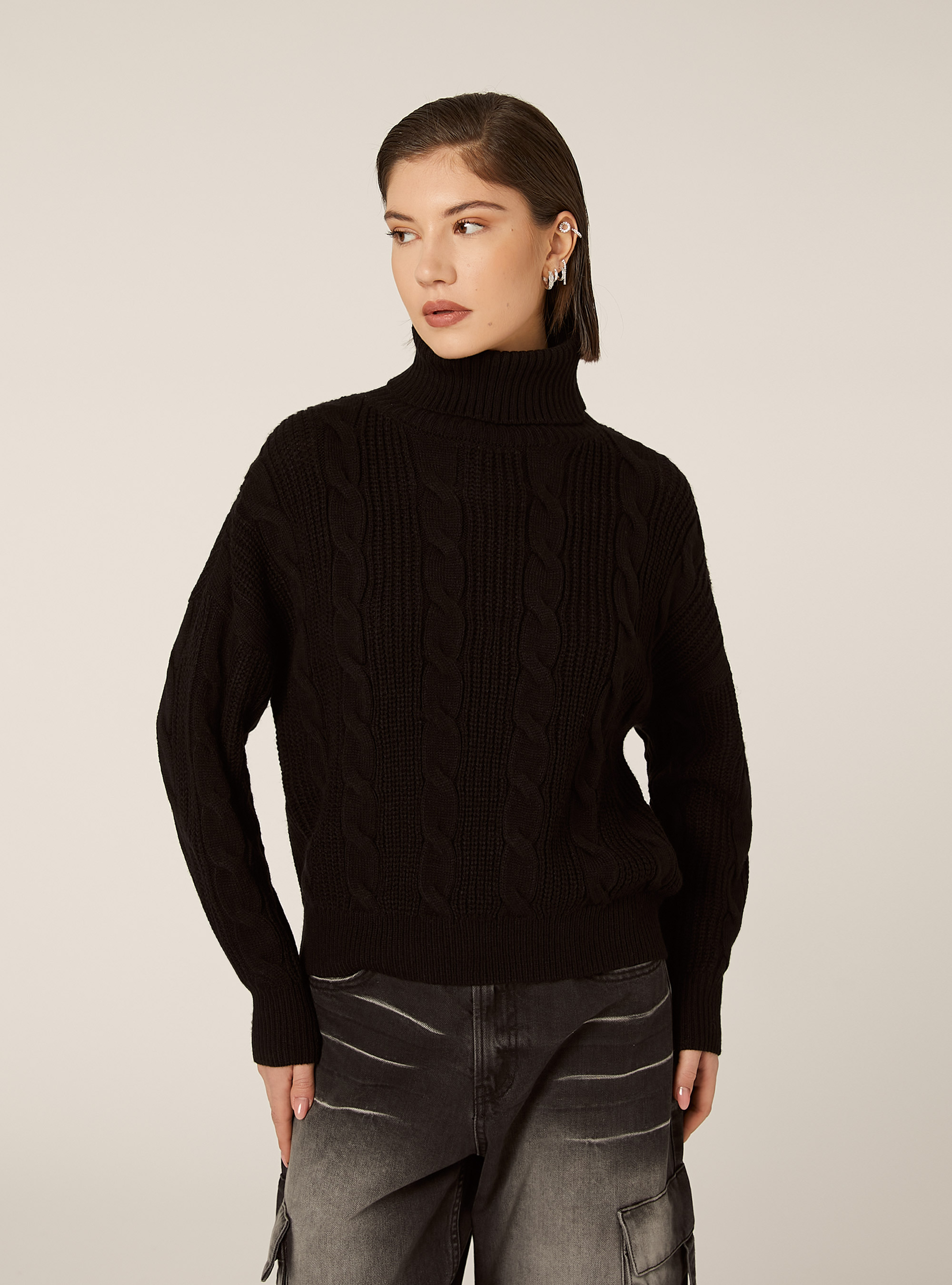 High-neck pullover with cable knit, BK1 BLACK