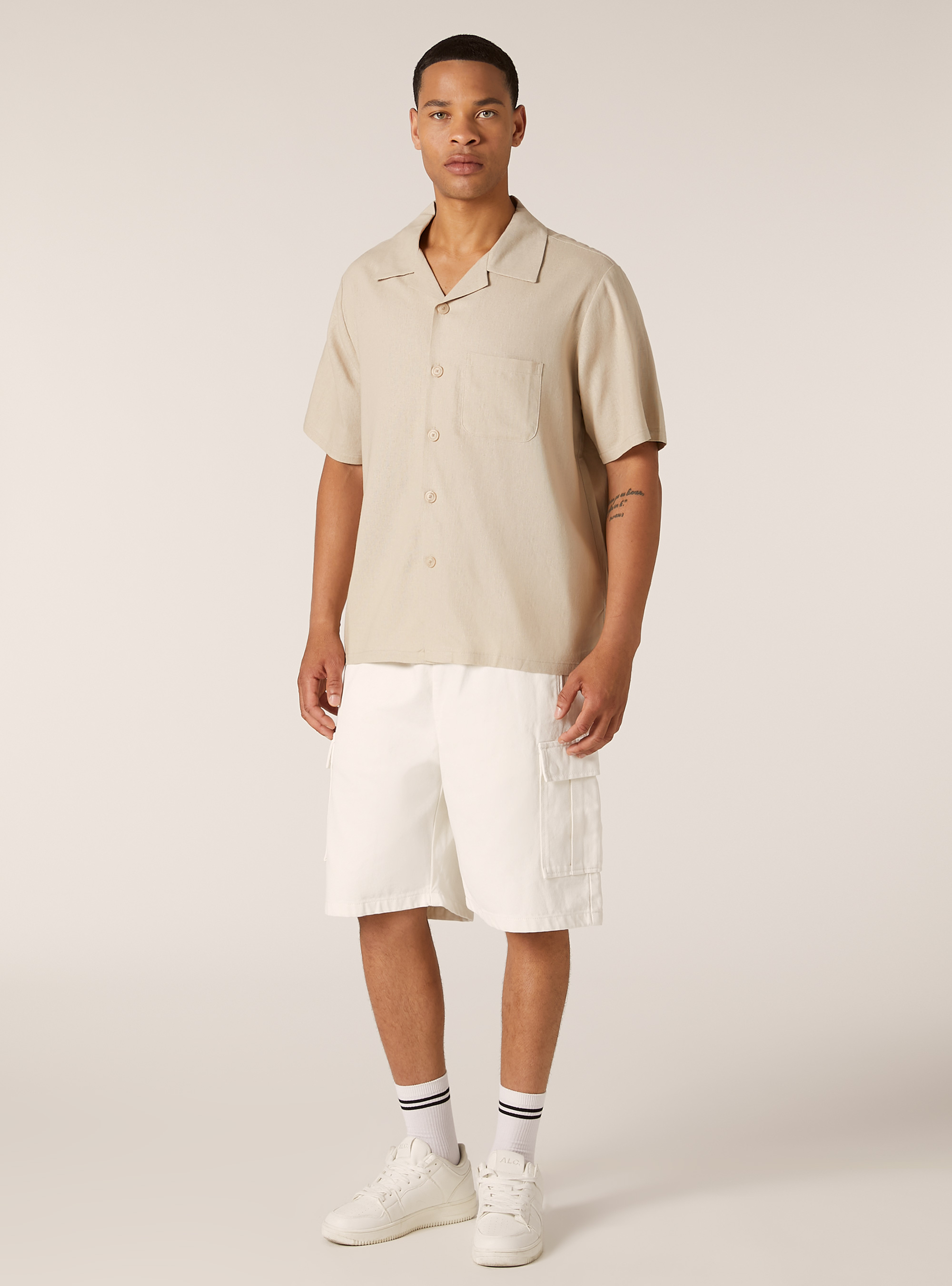 Camisa de mezcla de lino con bolsillo en el pecho, BG3 BEIGE LIGHT