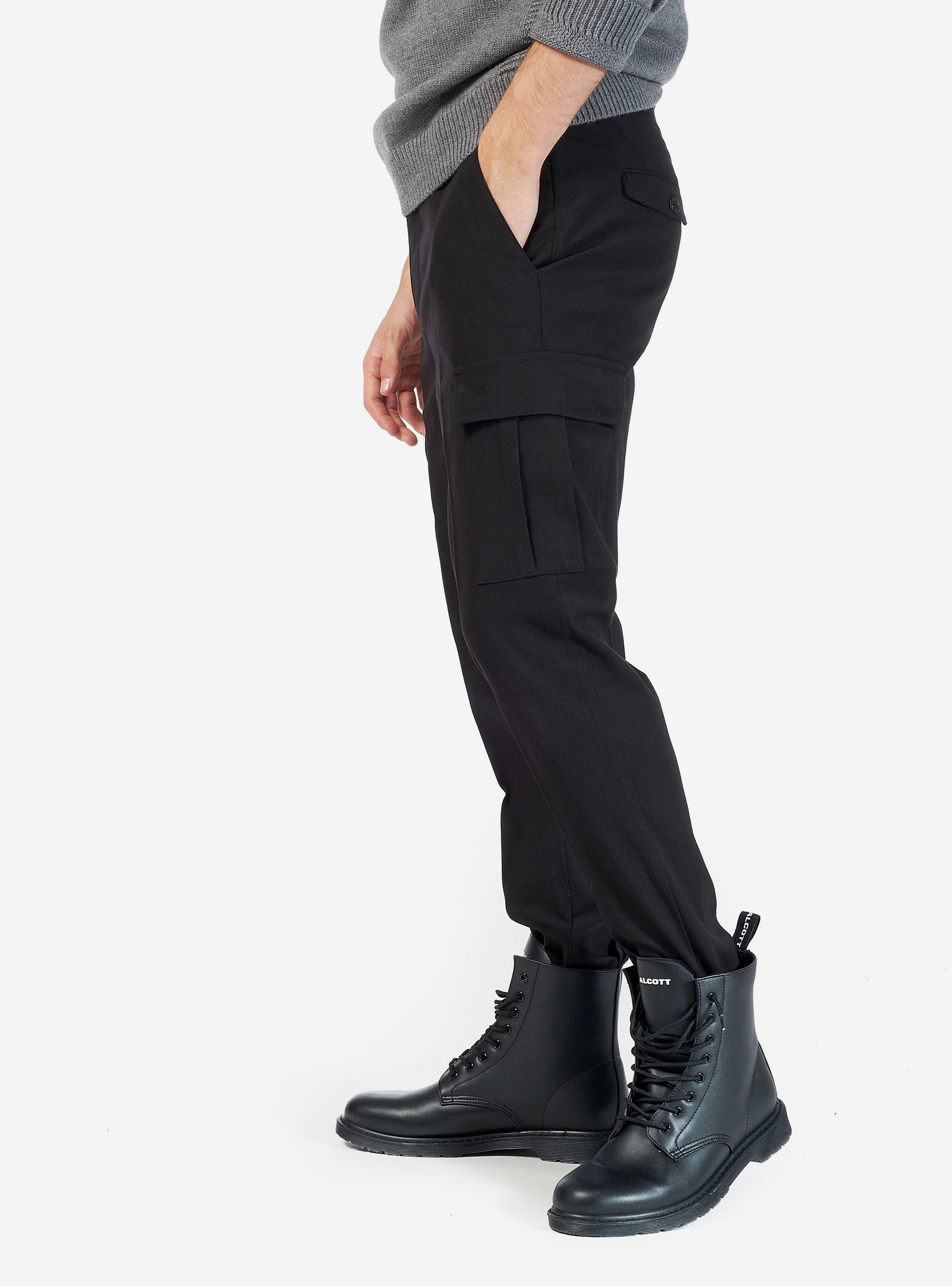 CARGO PANTS, BLACK