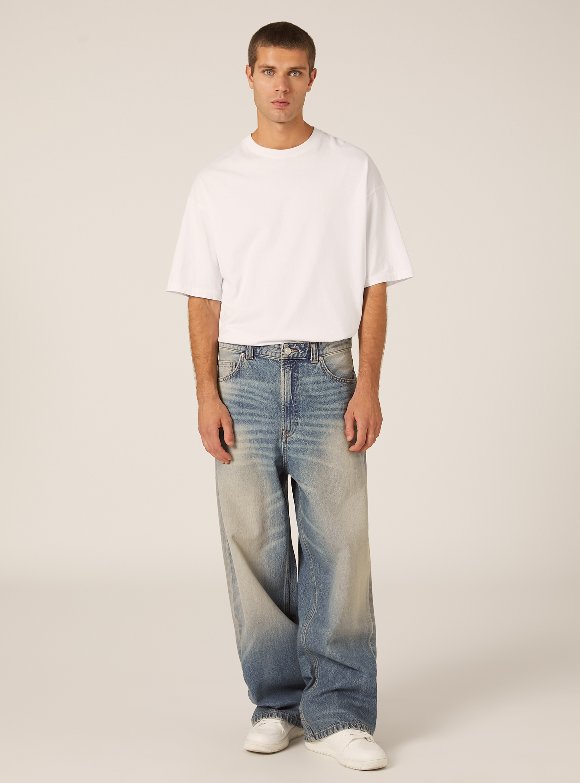 Super baggy fit jeans, D004 MEDIUM LIGHT BLUE