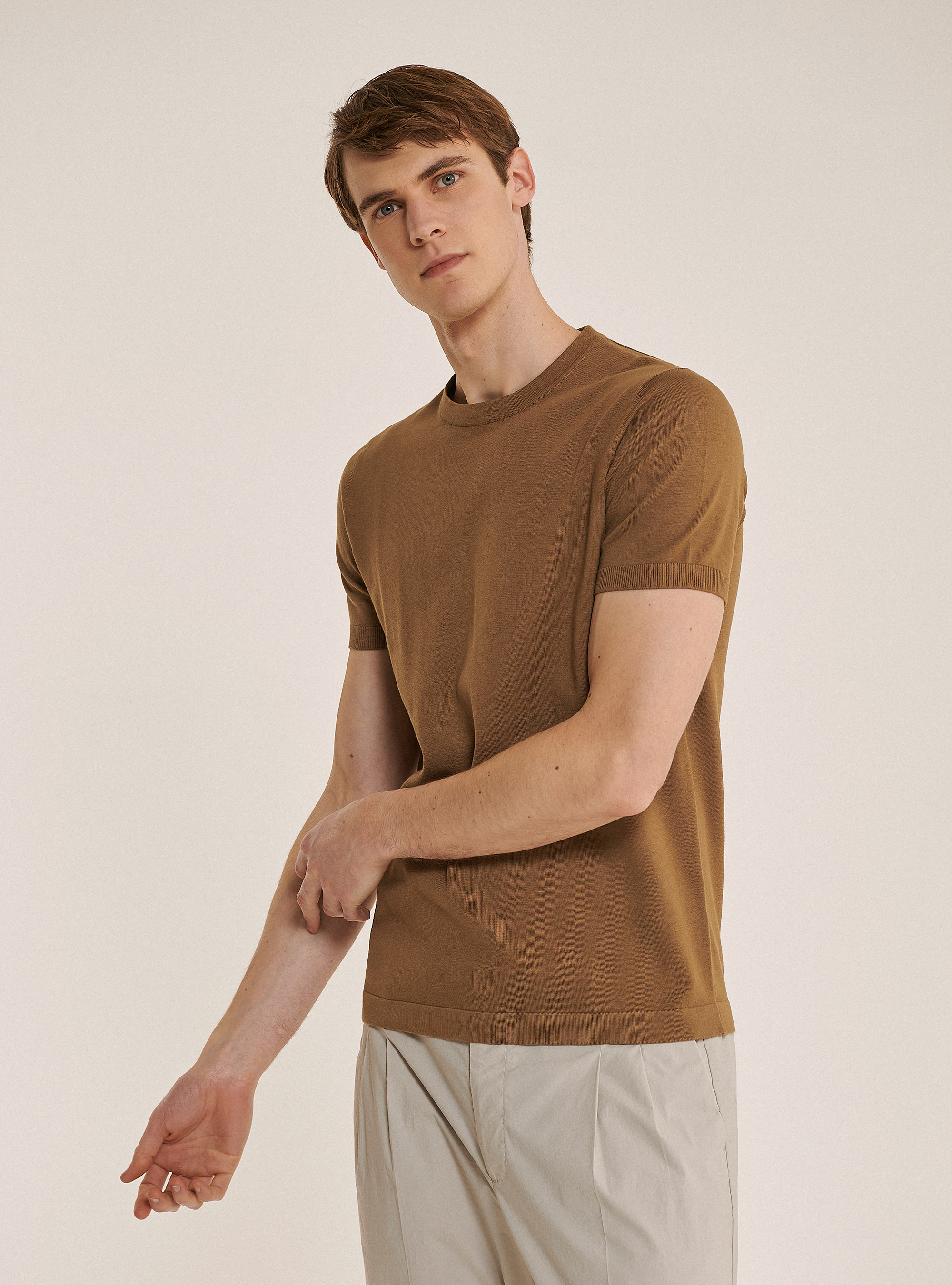 Pullover in cotone a maniche corte, C5507 TOBACCO