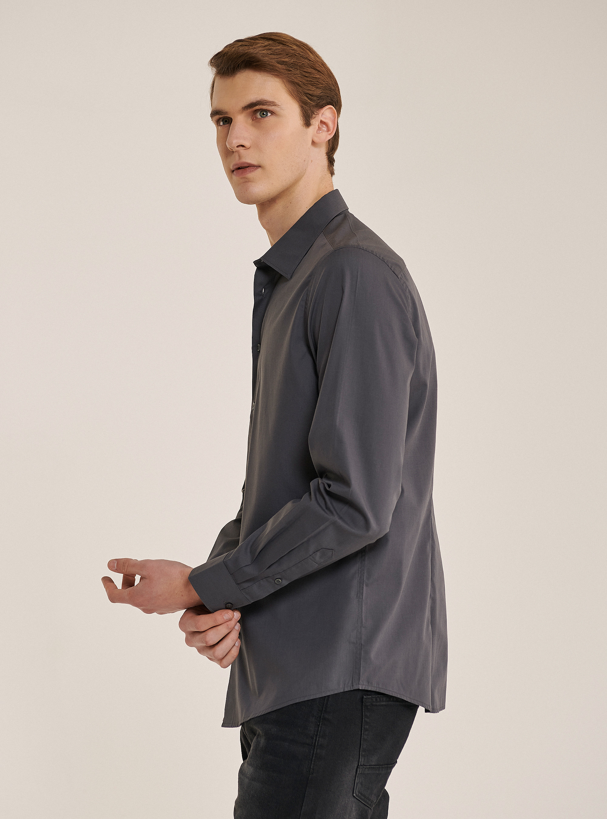 Basic solid colour long sleeves shirt, C161 GREY