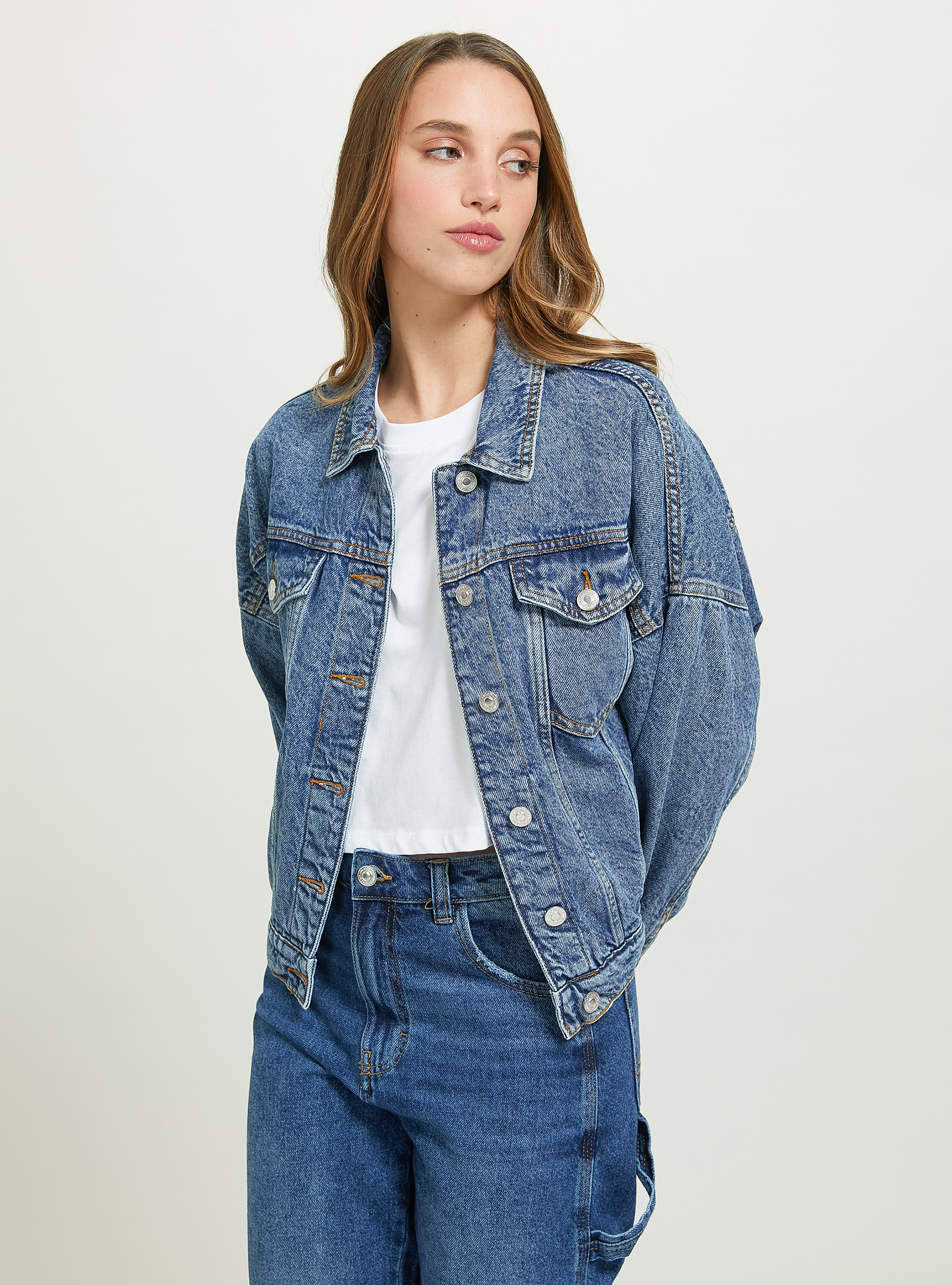 Giubbotto denim con elastico in vita, D003 MEDIUM BLUE