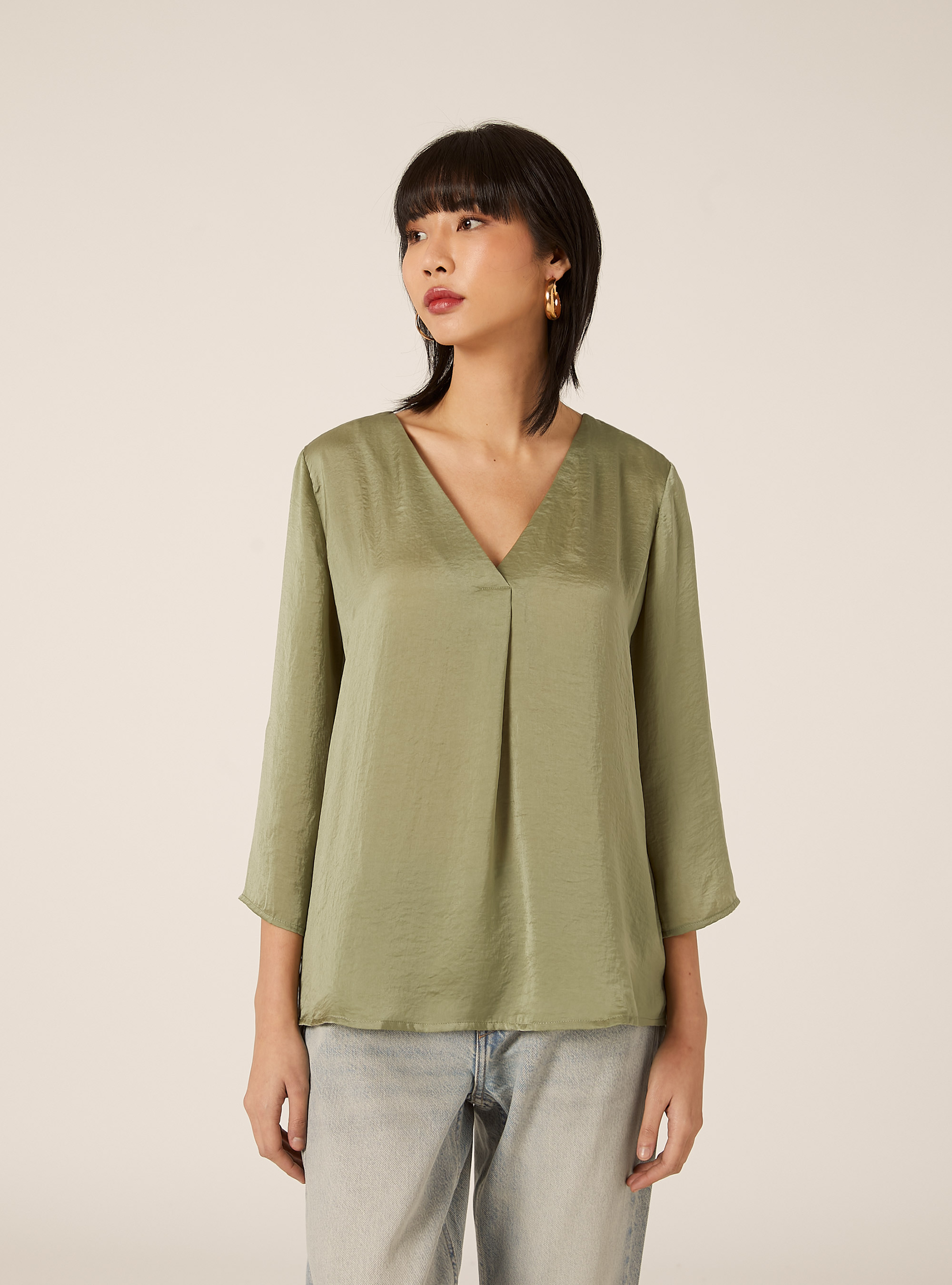 Plain neckline blouse, KY2 KAKY MEDIUM