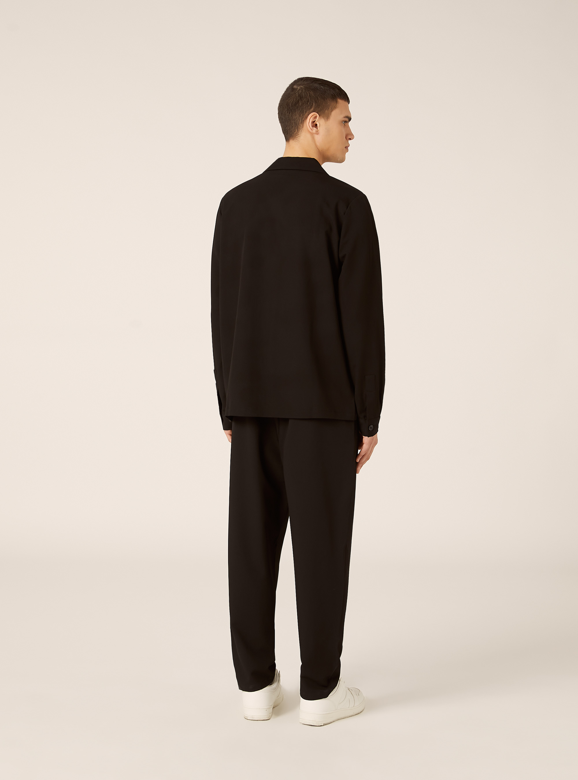 Camisa con bolsillos grandes, BK1 BLACK