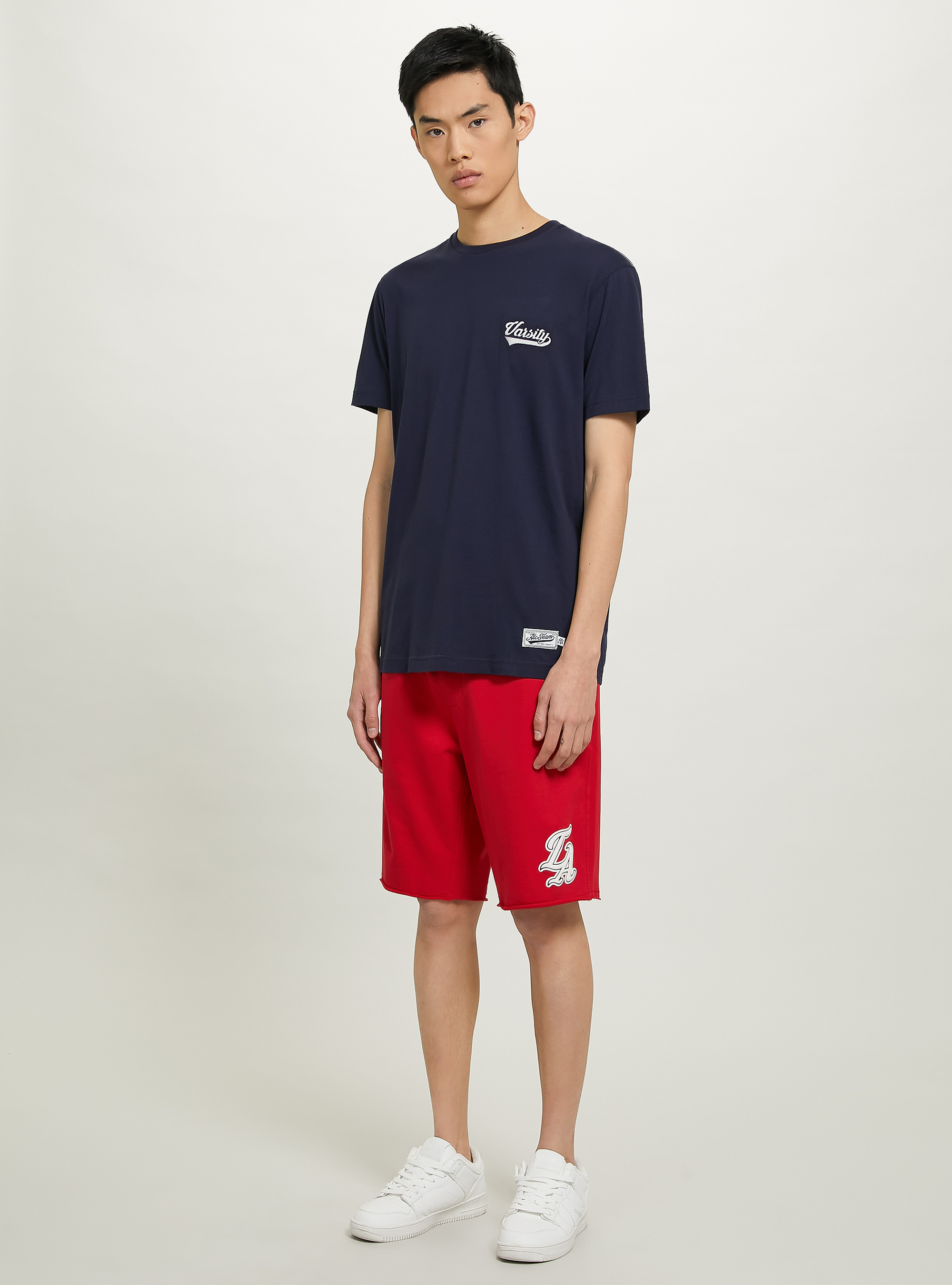 Plush jogger bermuda with patch, C3376 RED