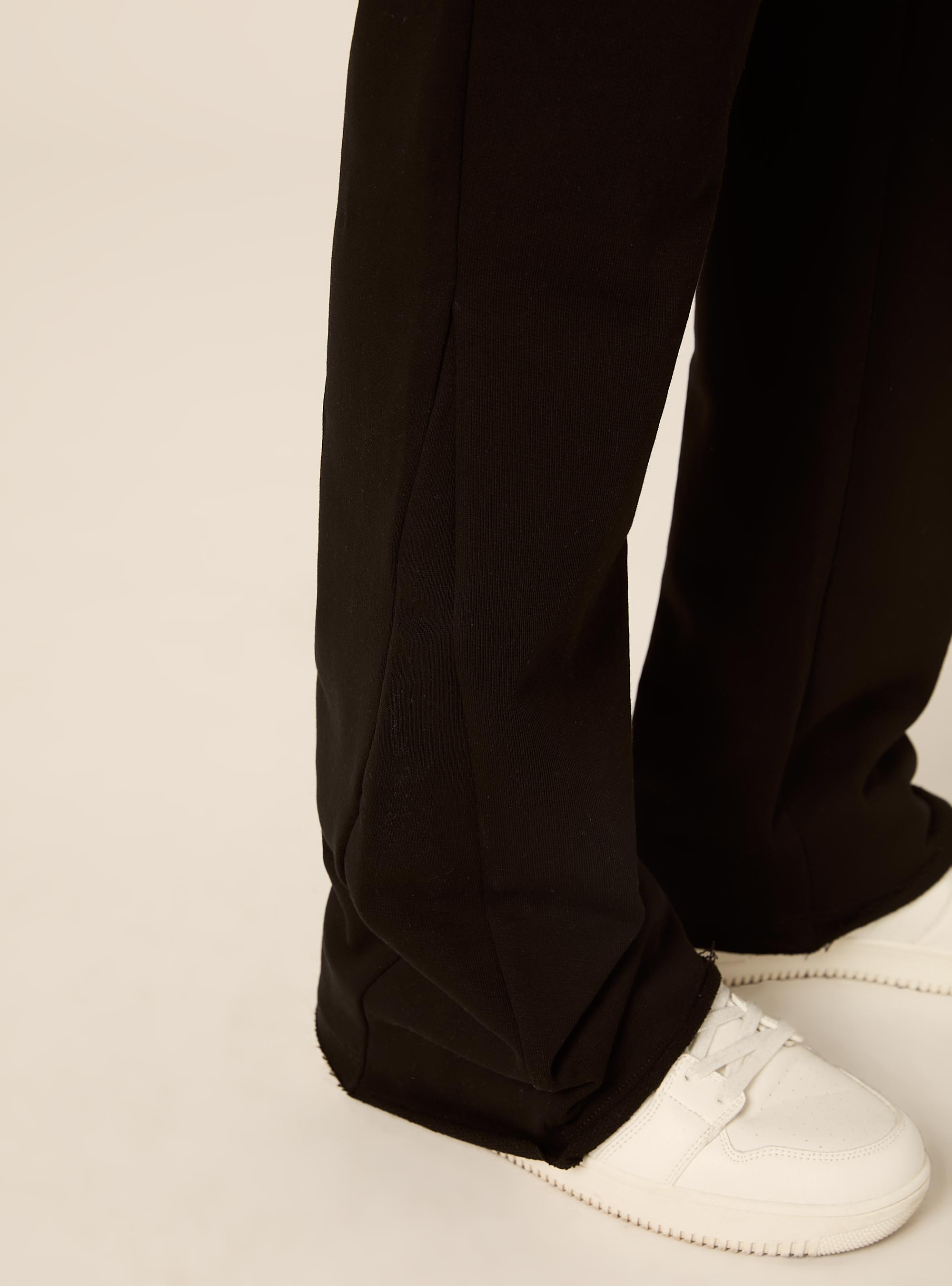 Pantalone in felpa flare fit, BK1 BLACK