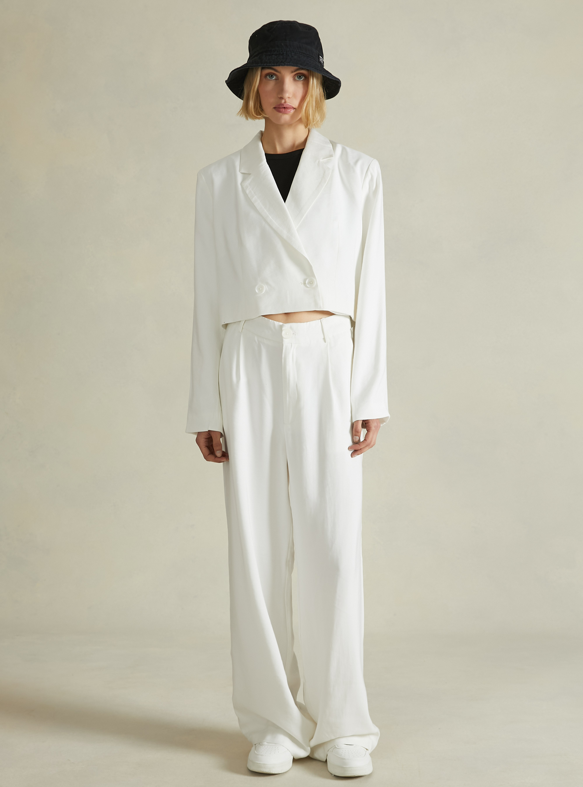 Double breasted soft touch cropped blazer, WH2 WHITE