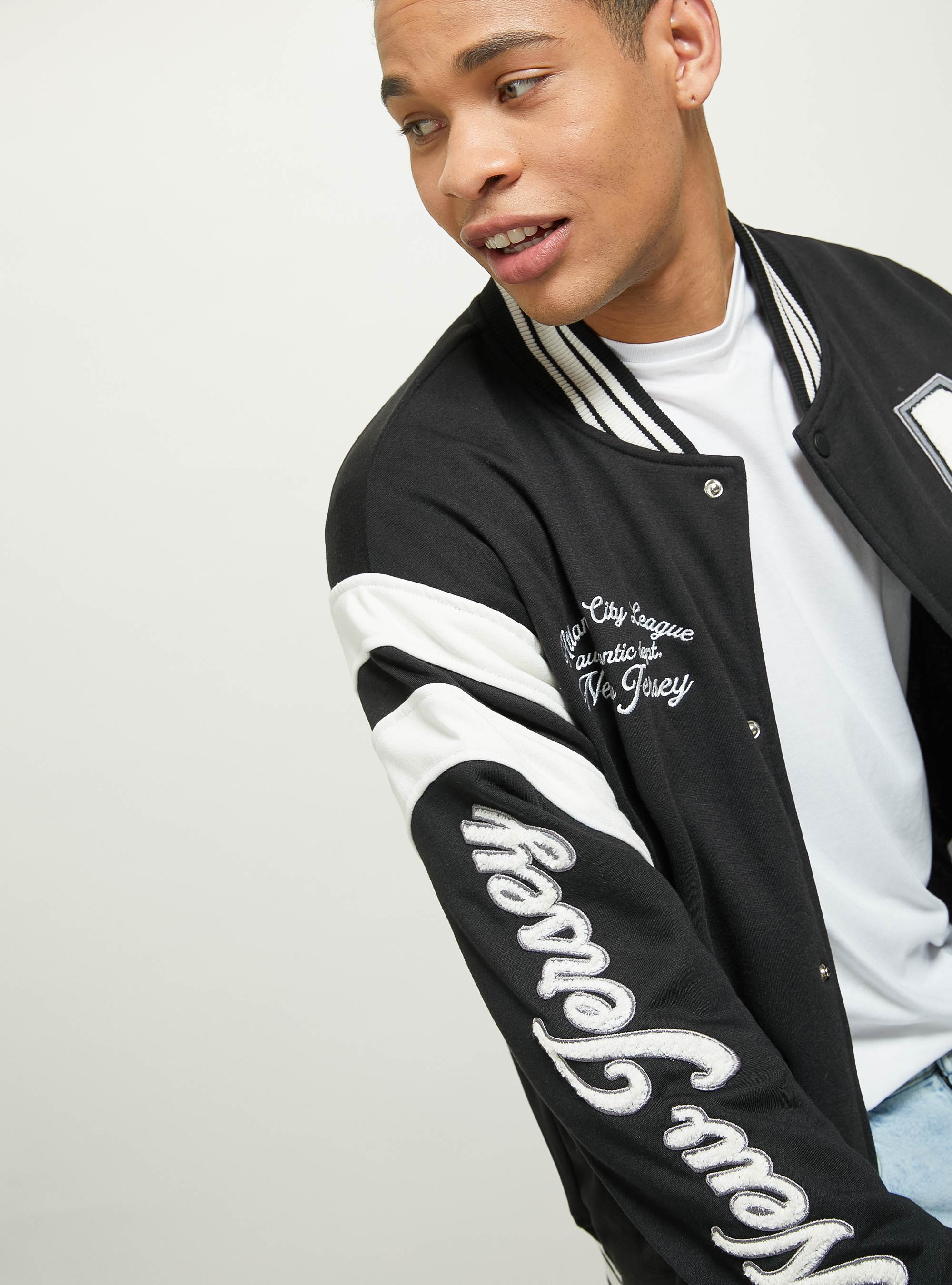 Blouson bombardier &agrave; imprim&eacute; de l'universite, BK1 BLACK