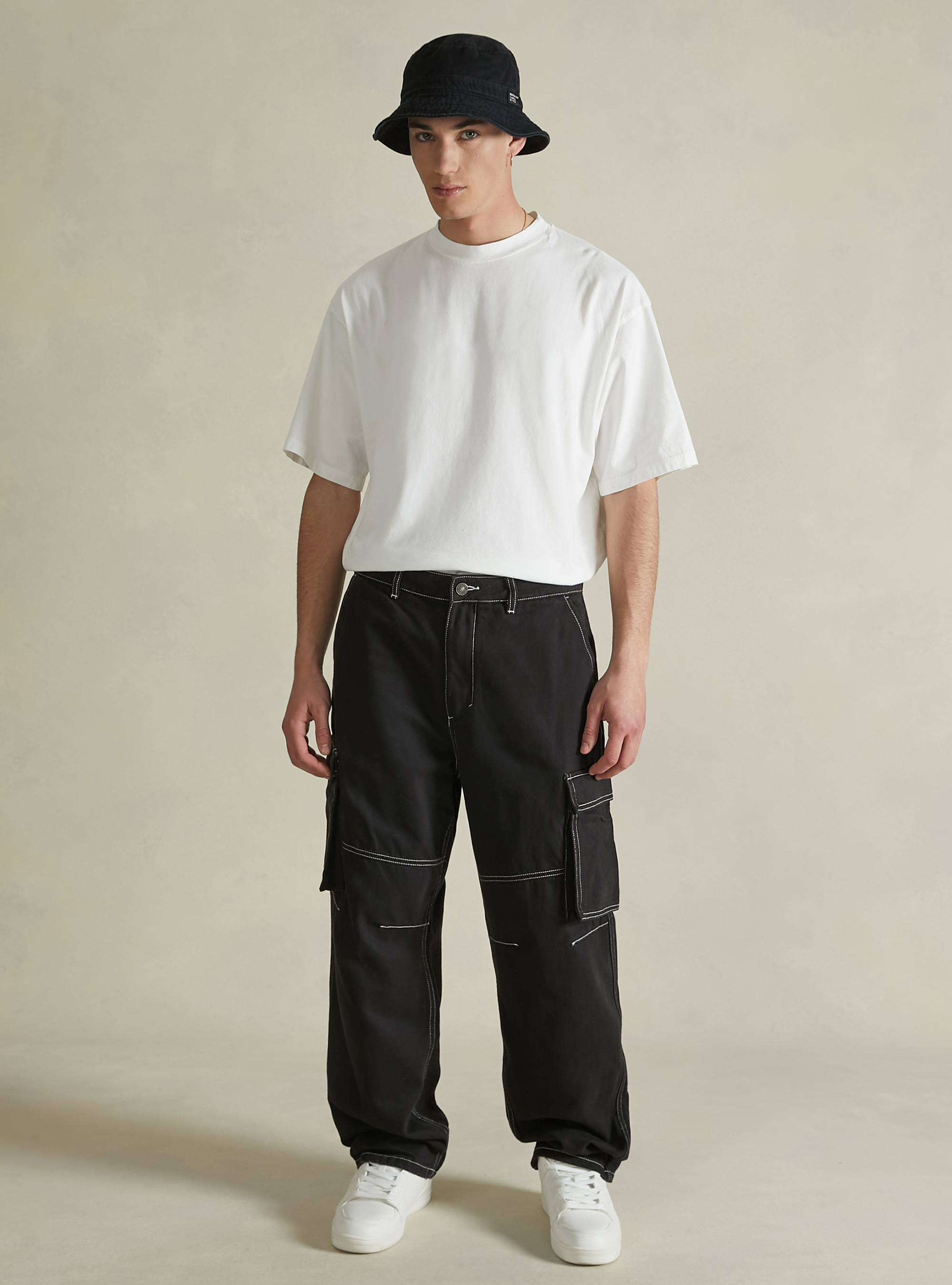 Carpenter cargo trousers with contrast stitching, BK1 BLACK