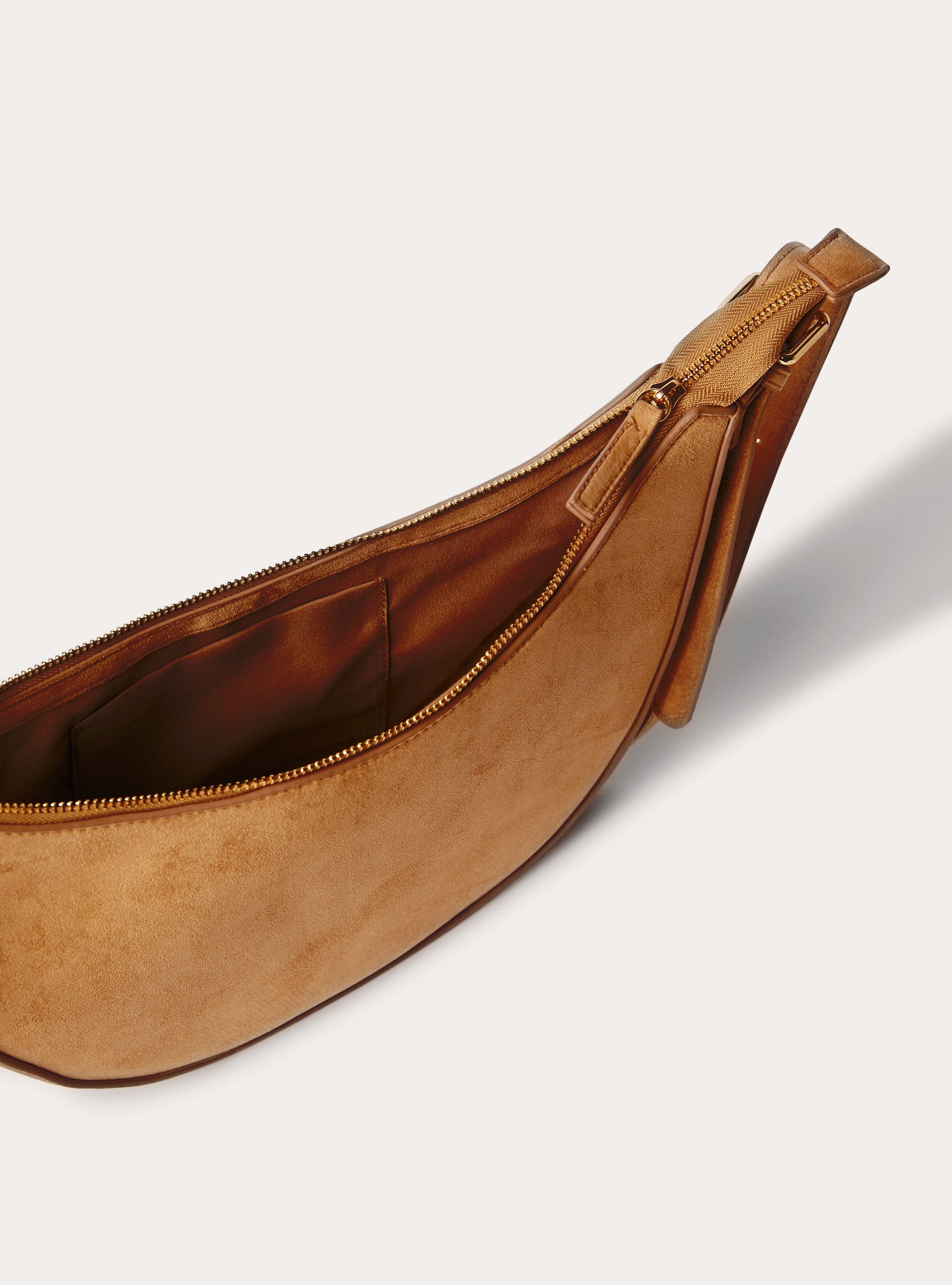 Halbmond-Tasche in Wildlederoptik, TB3 TOBACCO LIGHT