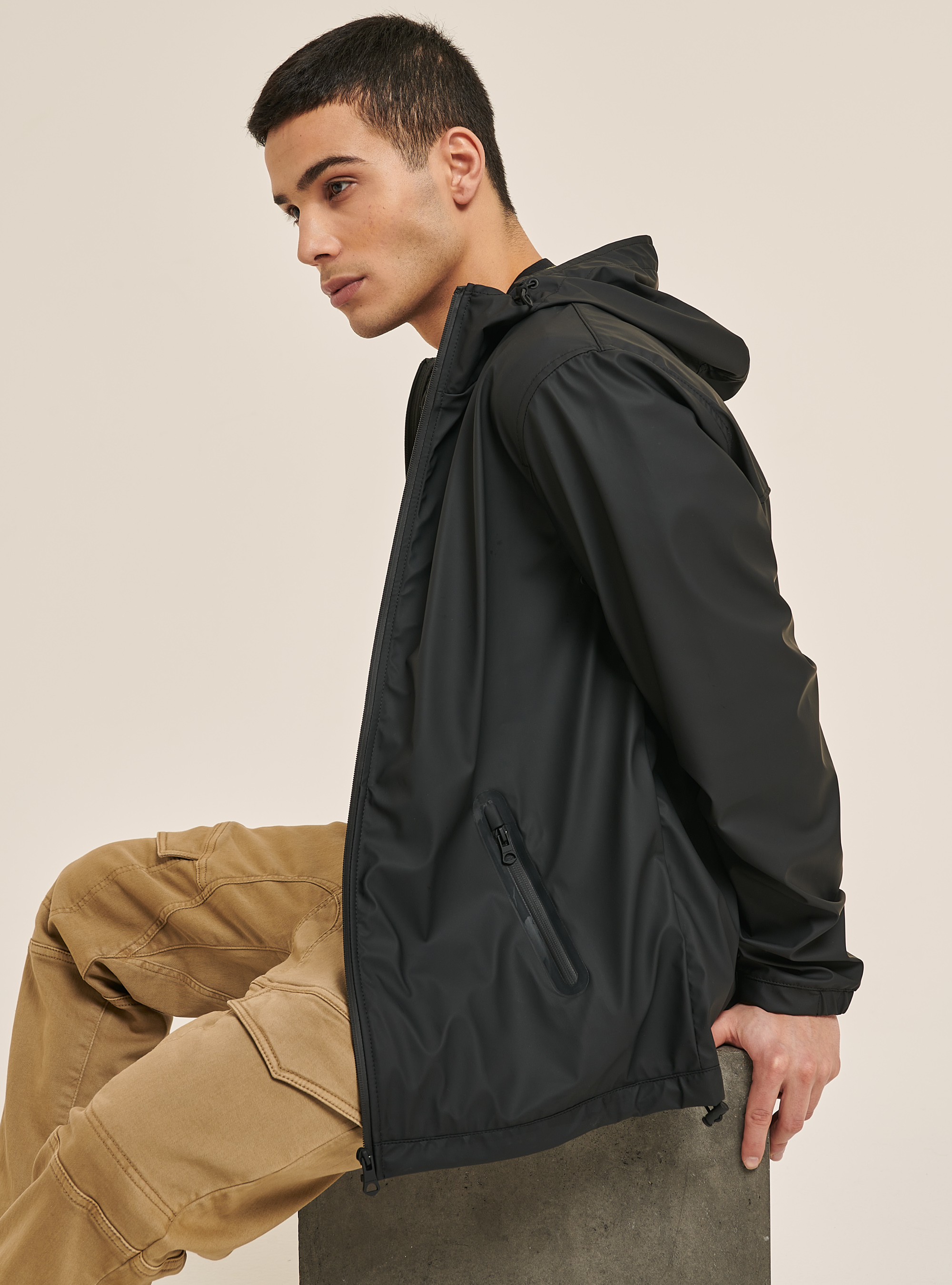 Lightweight hooded windproof jacket | Alcott | Men's Jackets