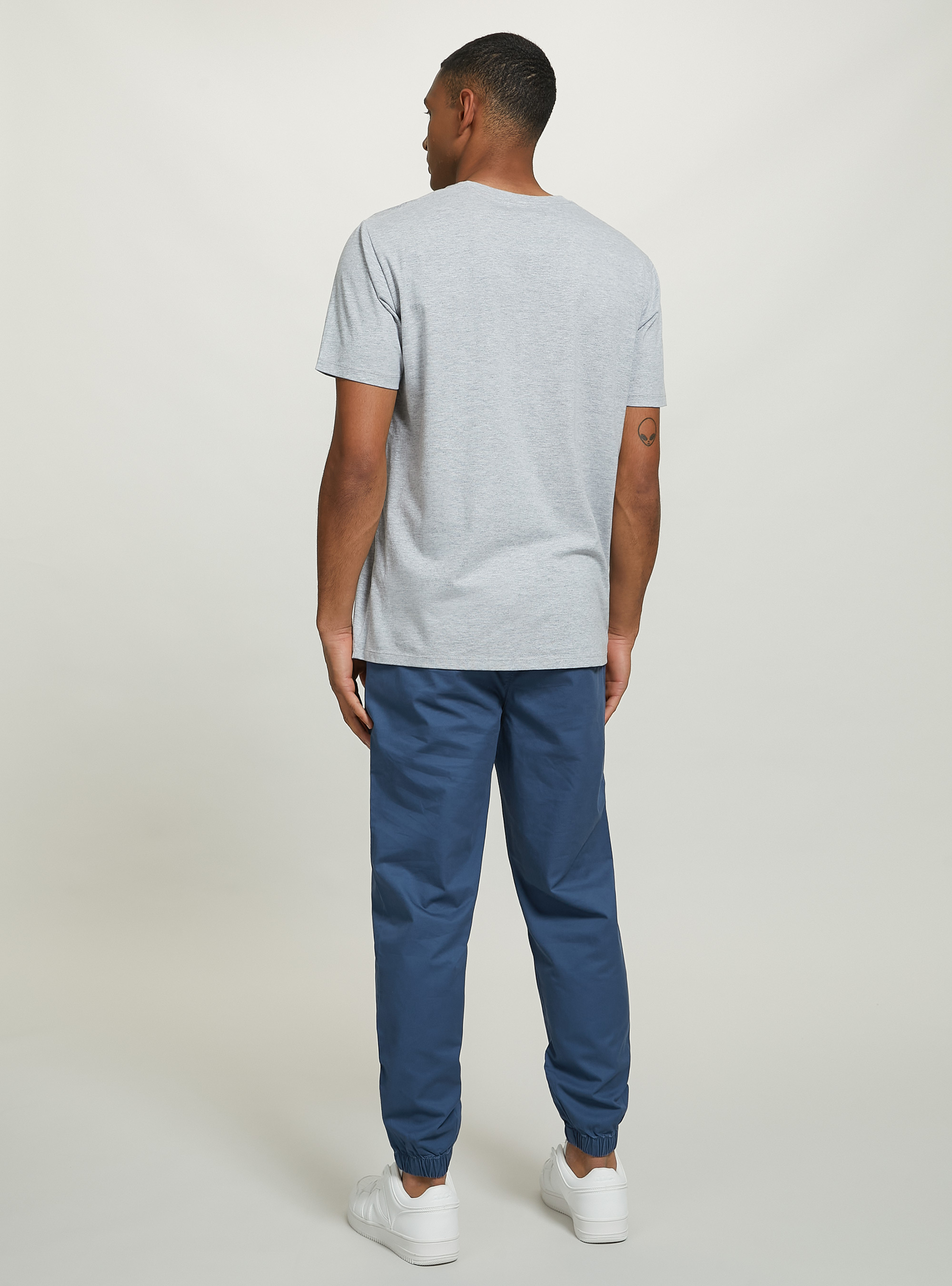 Pantalones chinos de sarga con cintura el&aacute;stica, BL2 BLUE MEDIUM